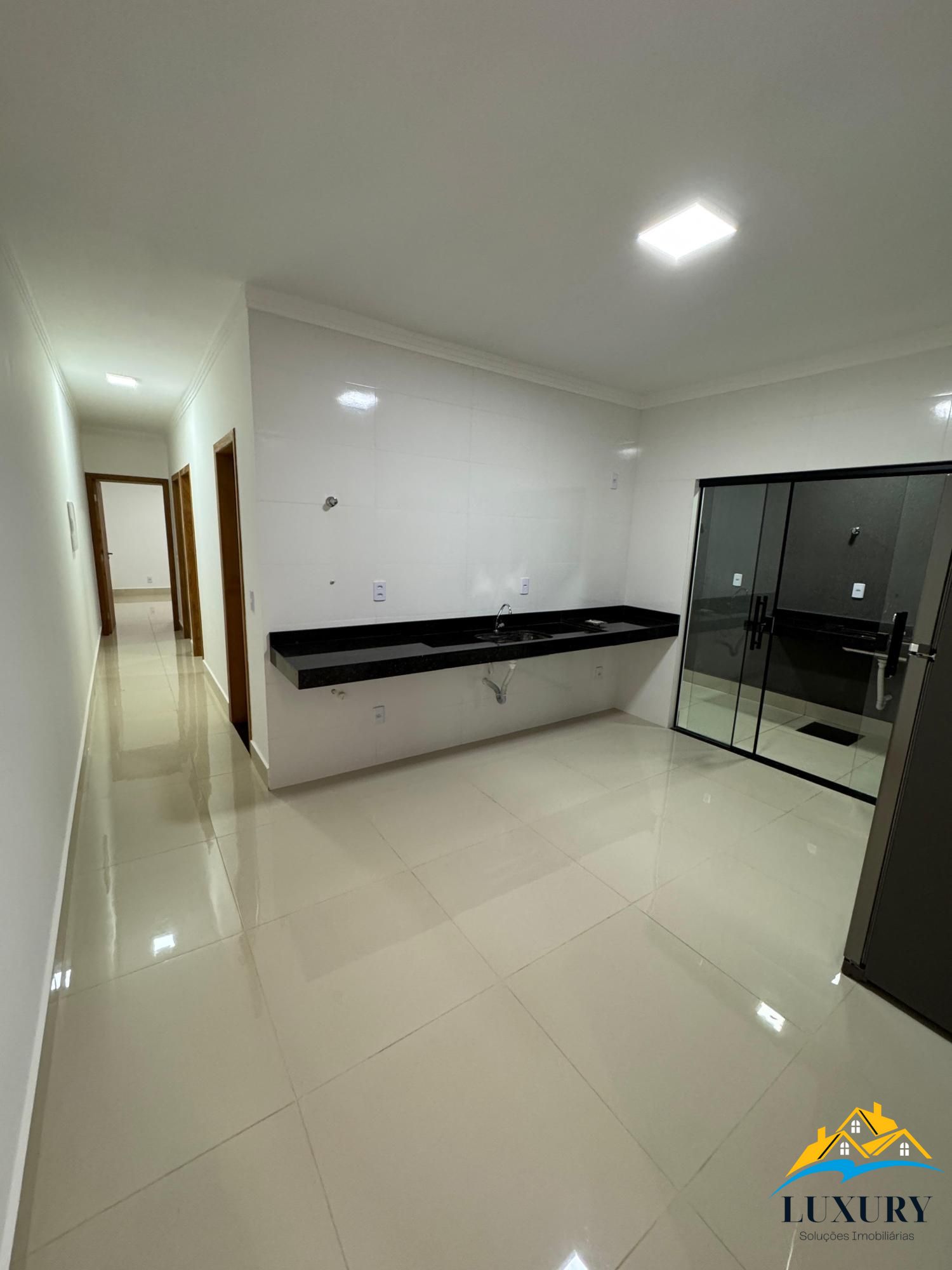 Casa para alugar com 3 quartos, 85m² - Foto 6