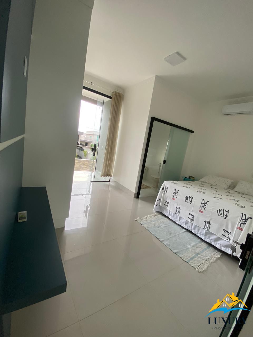 Casa à venda com 4 quartos, 276m² - Foto 14