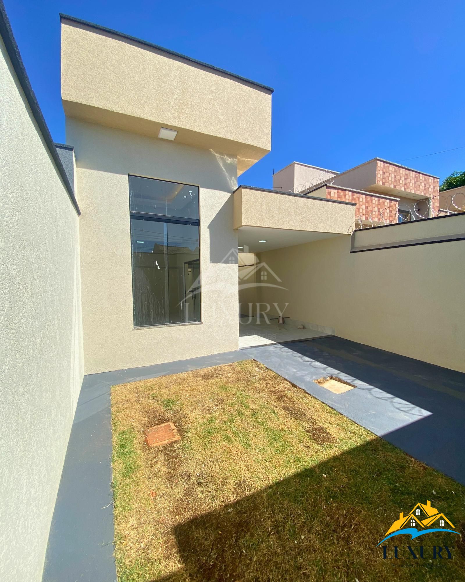 Casa à venda com 3 quartos, 100m² - Foto 3