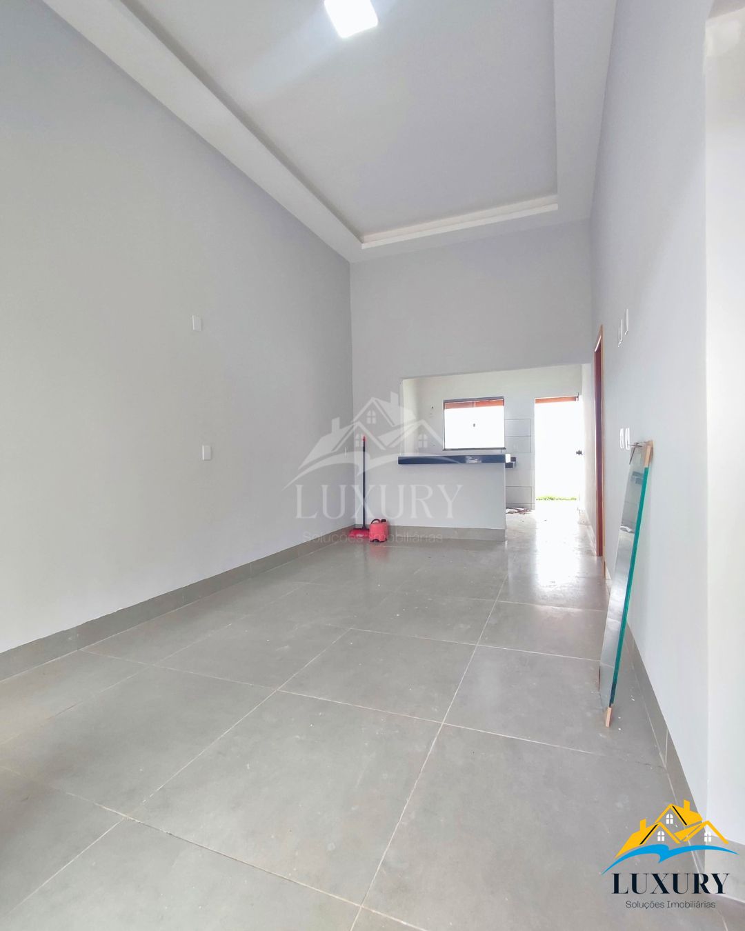 Casa à venda com 3 quartos, 180m² - Foto 4