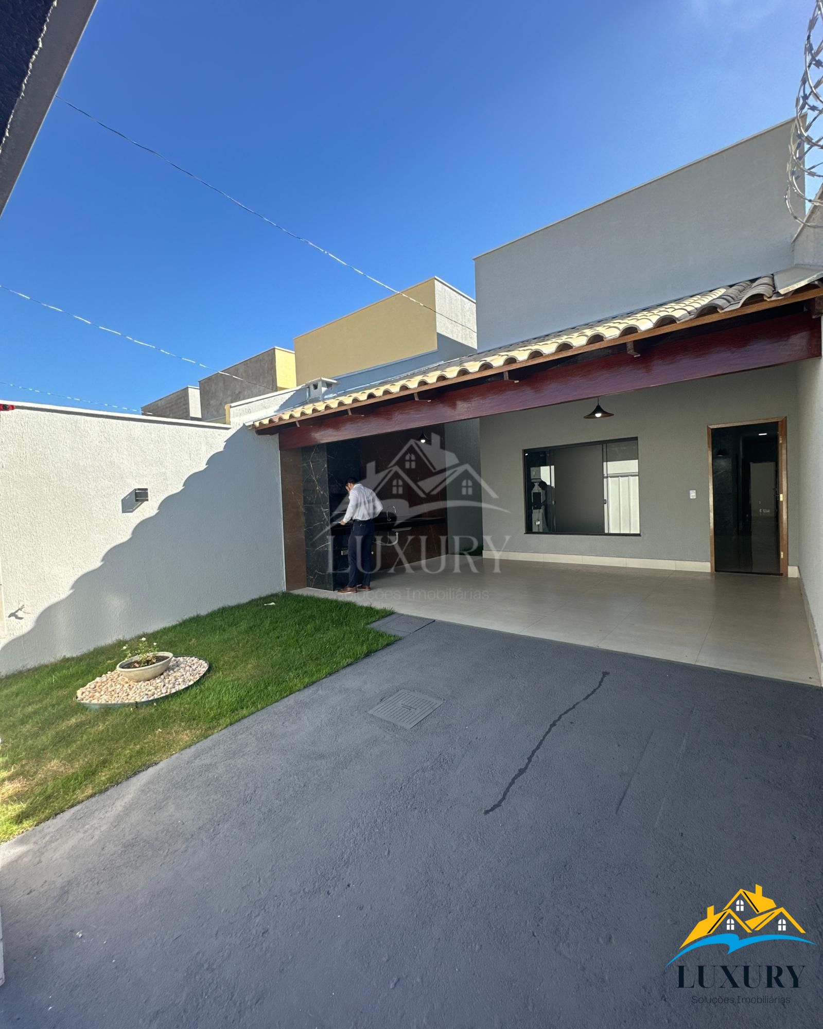 Casa à venda com 3 quartos, 113m² - Foto 2