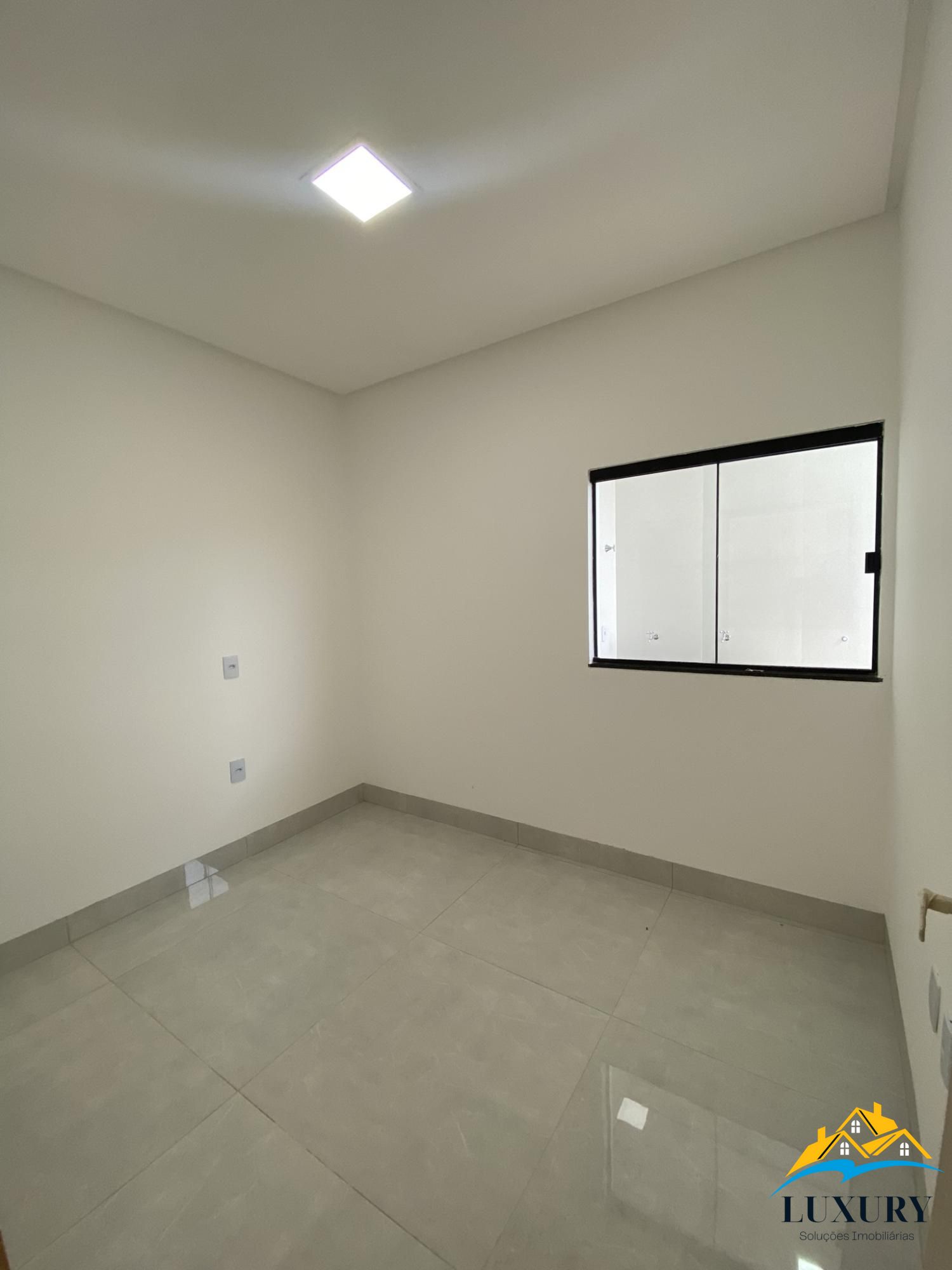 Casa à venda com 3 quartos, 110m² - Foto 10