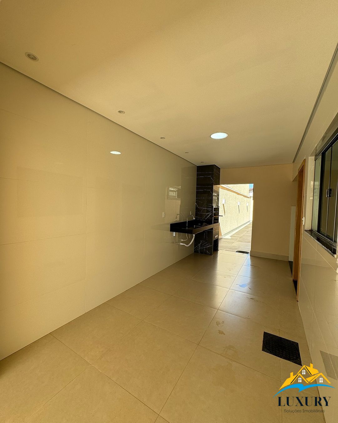 Casa à venda com 3 quartos, 115m² - Foto 6