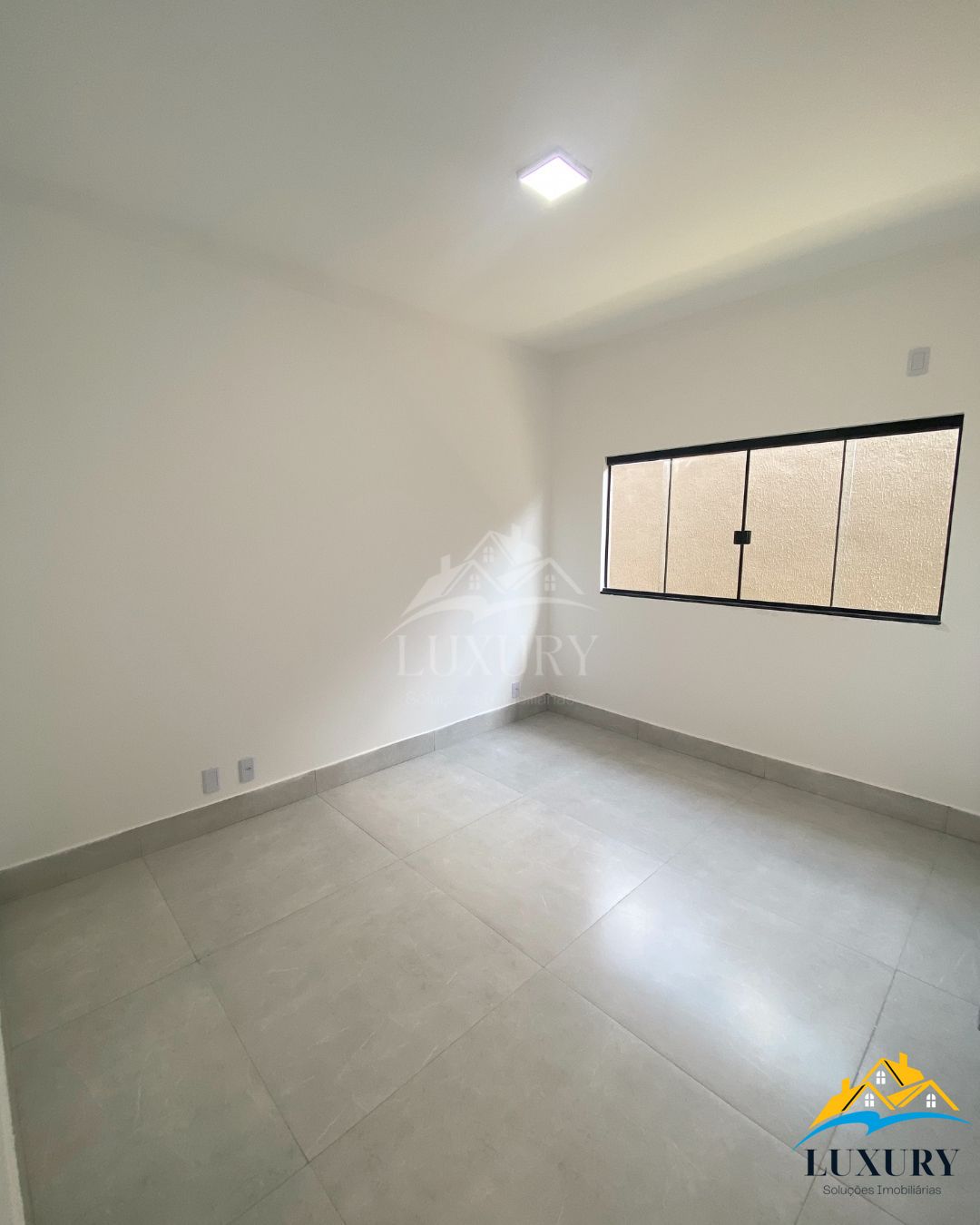 Casa à venda com 3 quartos, 120m² - Foto 14