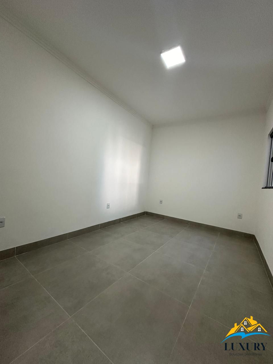 Casa à venda com 2 quartos, 96m² - Foto 7