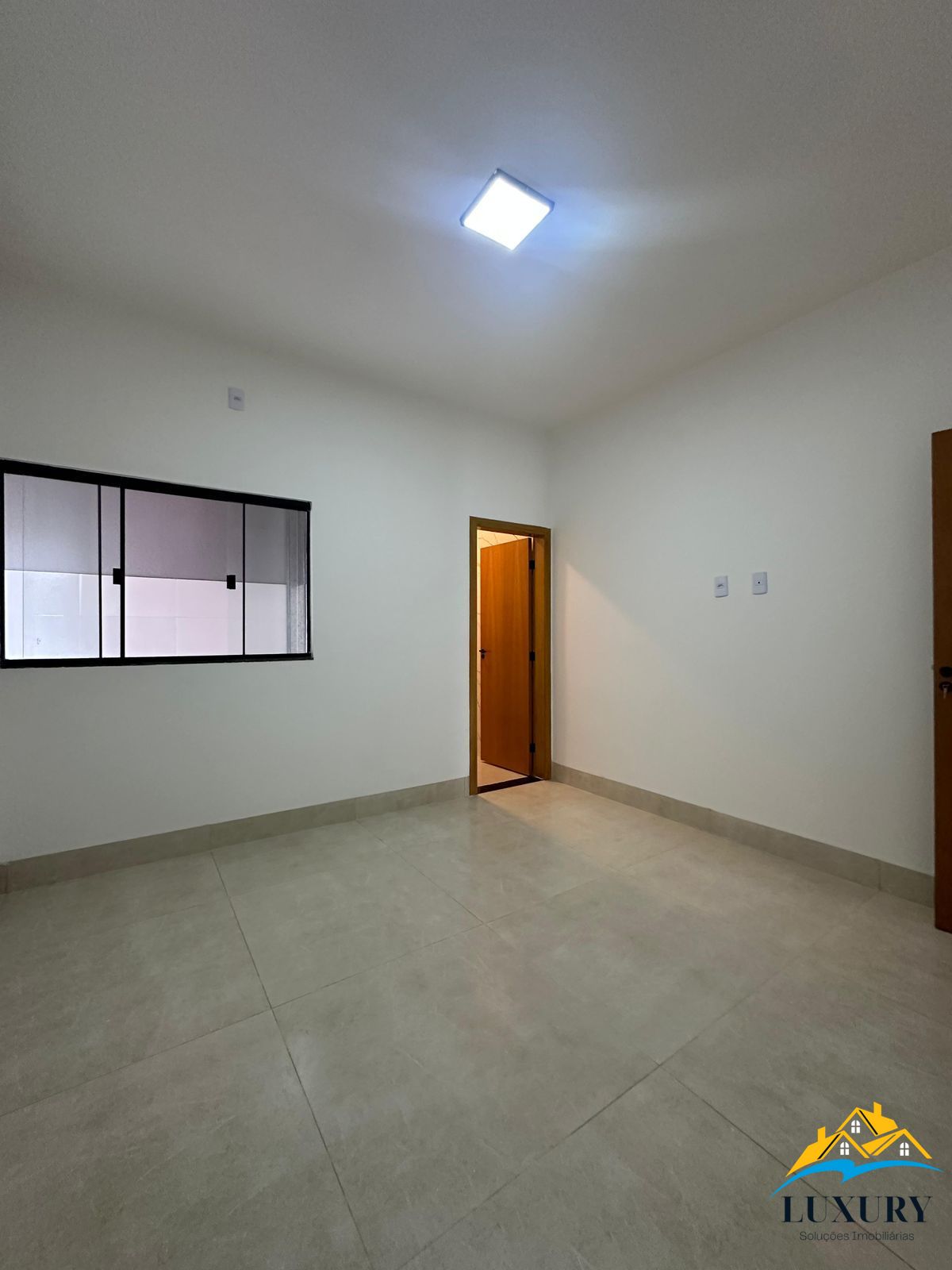 Casa à venda com 3 quartos, 100m² - Foto 16