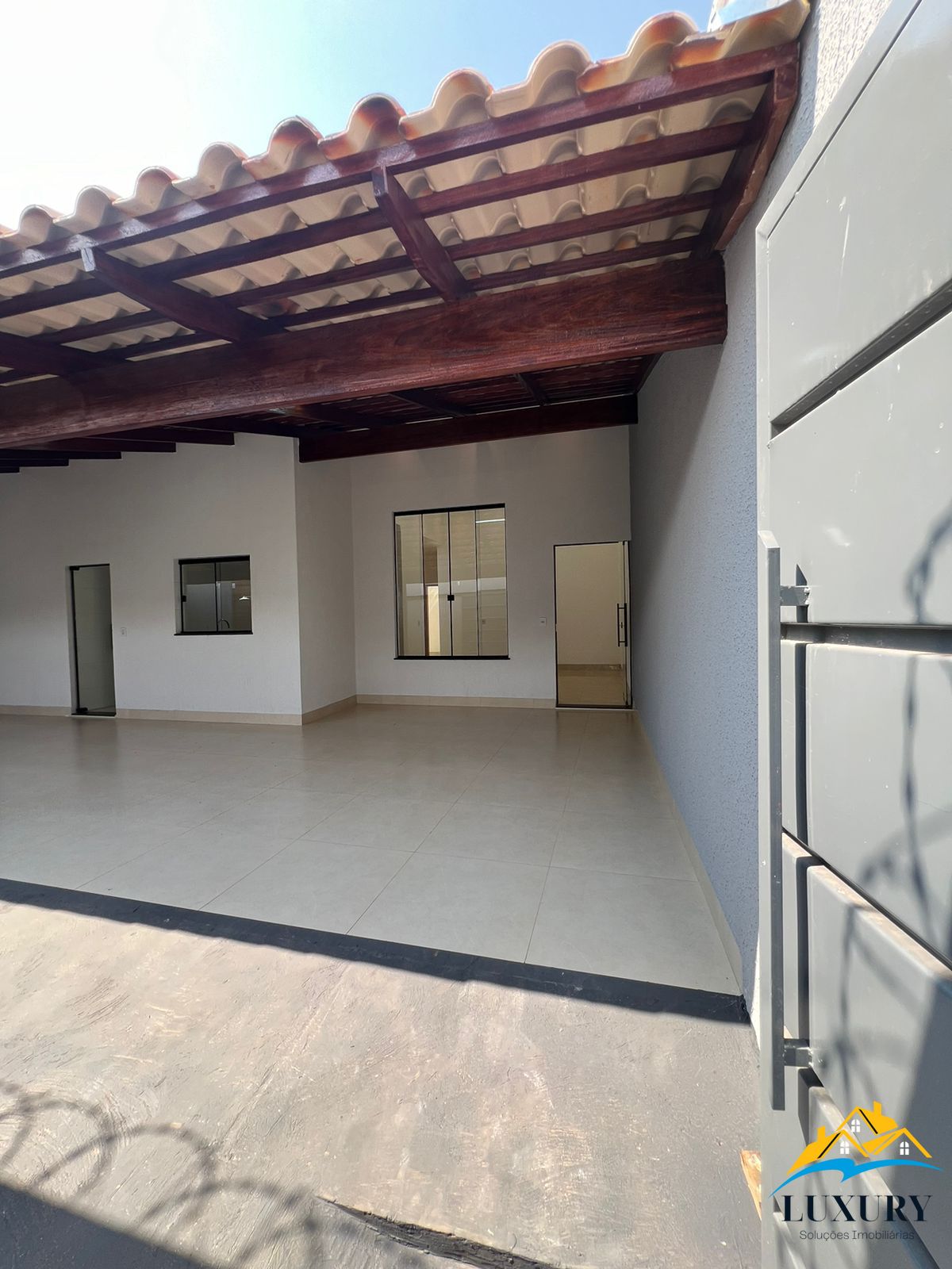 Casa à venda com 3 quartos, 140m² - Foto 3