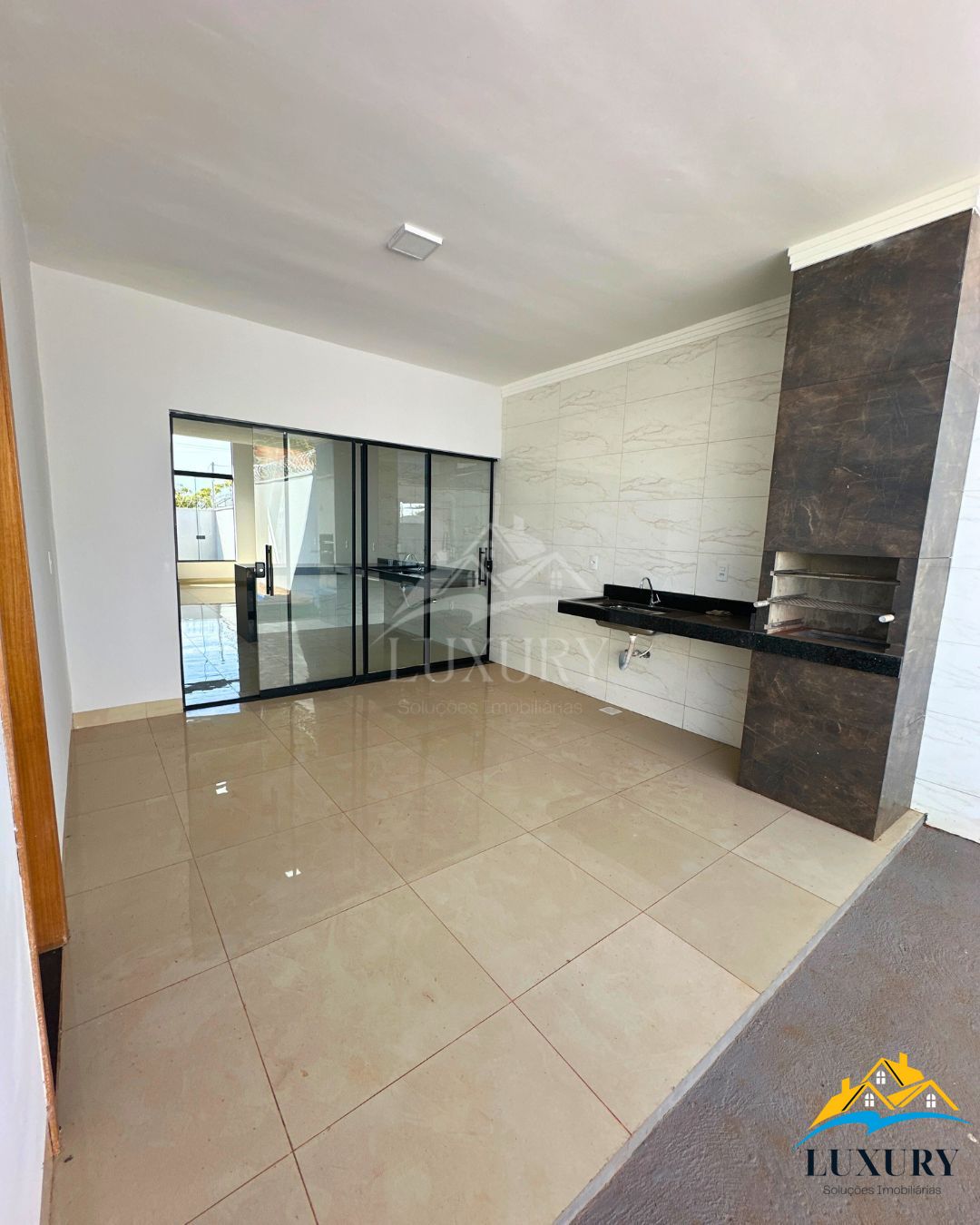 Casa à venda com 3 quartos, 125m² - Foto 9