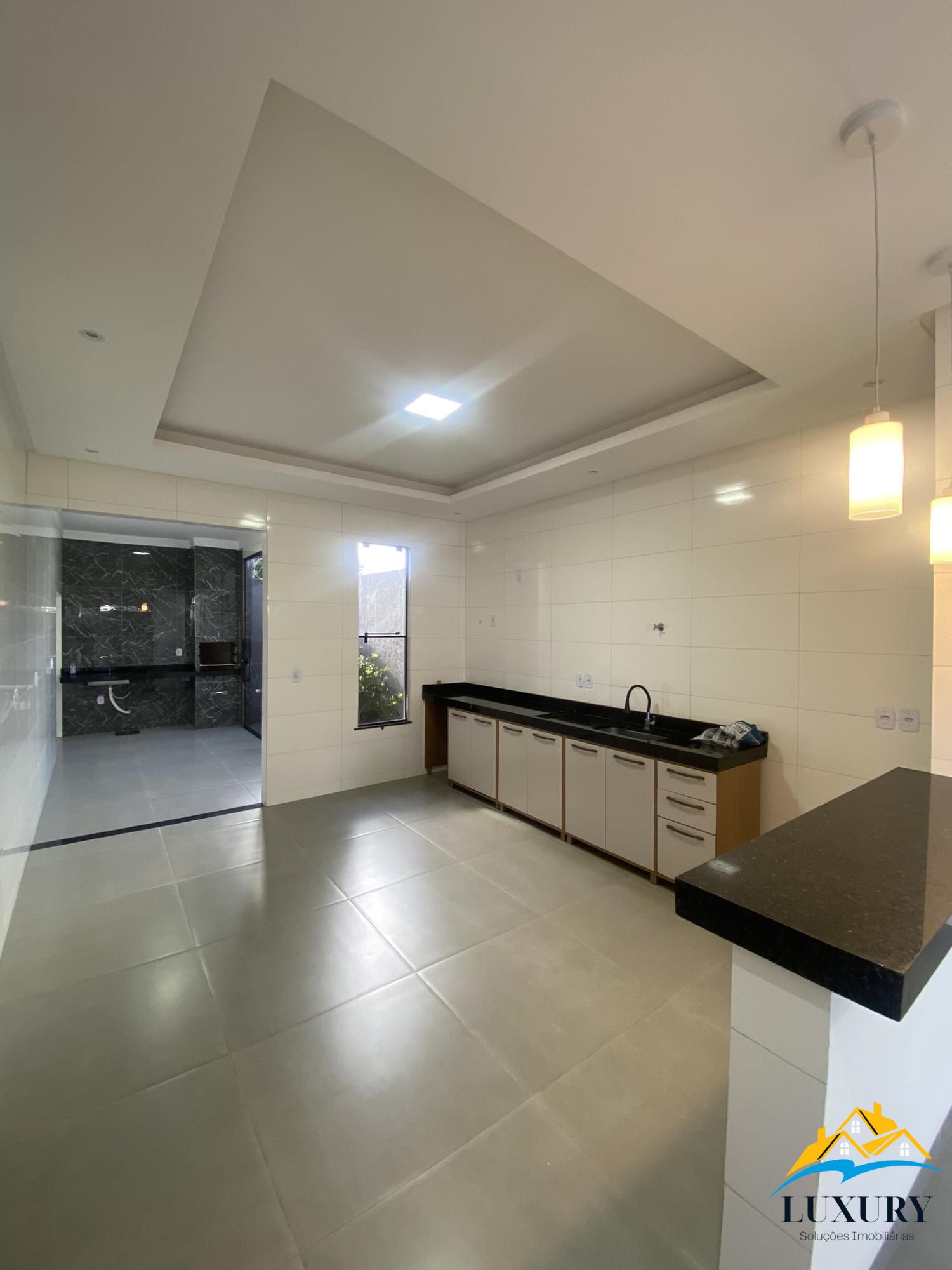 Casa para alugar com 3 quartos, 125m² - Foto 1