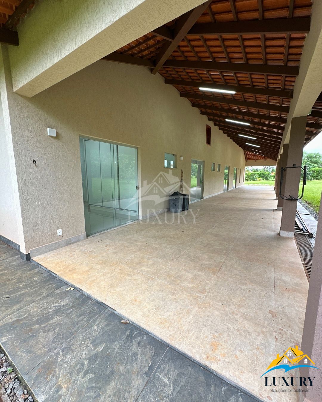 Casa de Condomínio à venda com 3 quartos, 411m² - Foto 31