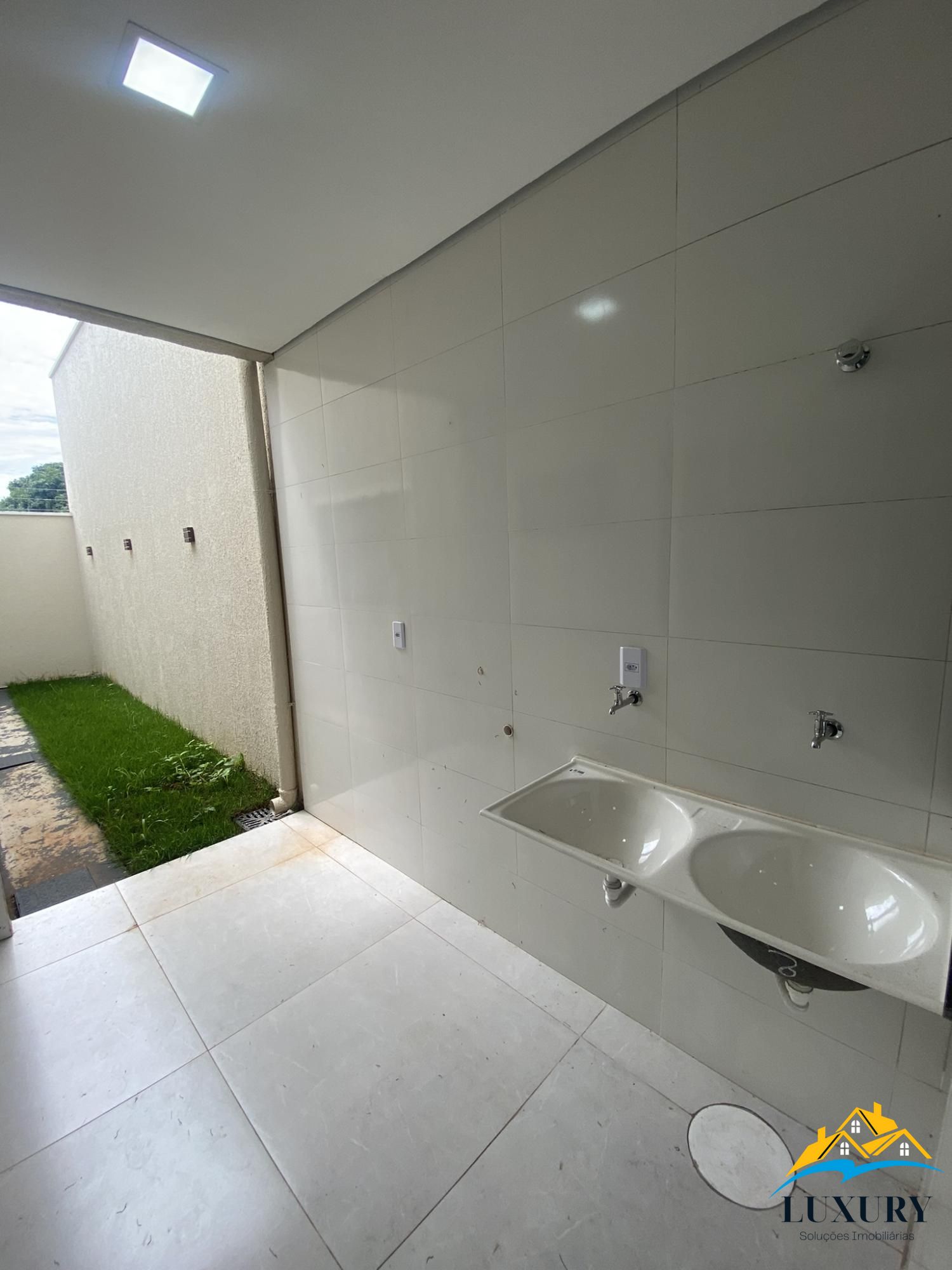 Casa à venda com 3 quartos, 105m² - Foto 17