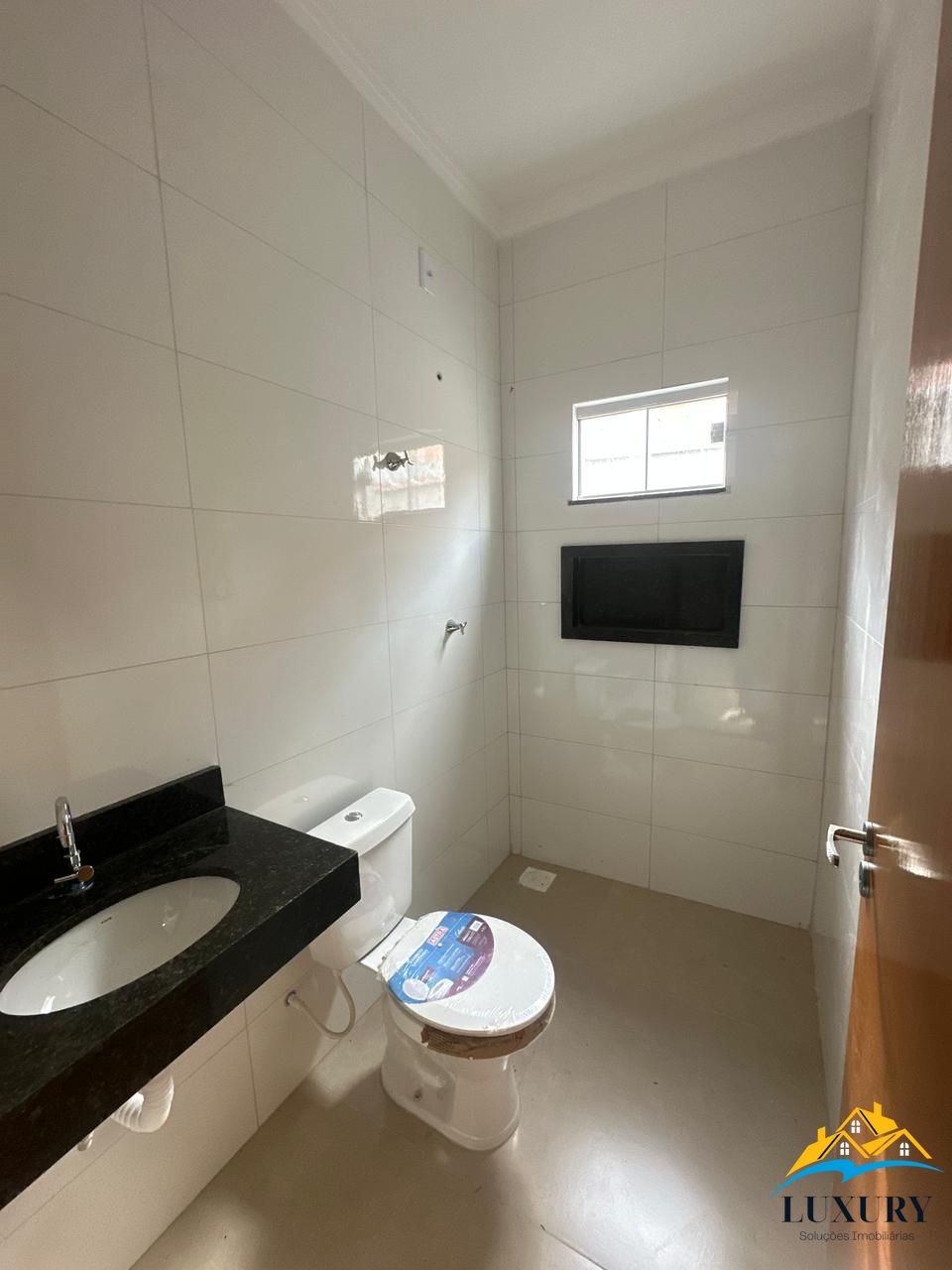 Casa à venda com 3 quartos, 90m² - Foto 14