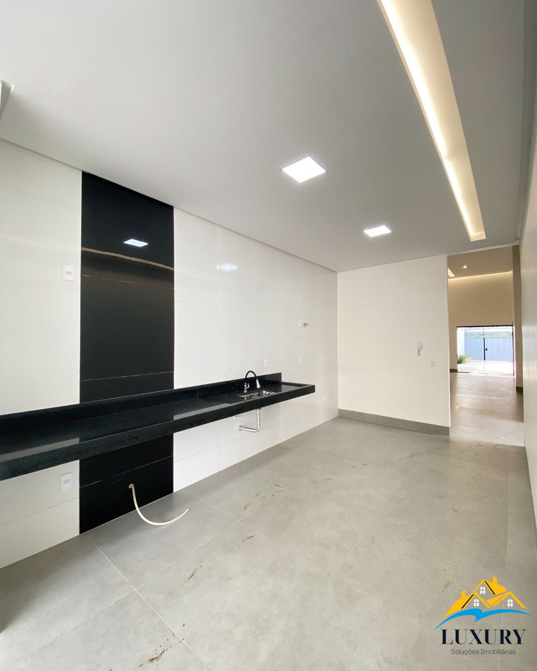 Casa à venda com 3 quartos, 166m² - Foto 11