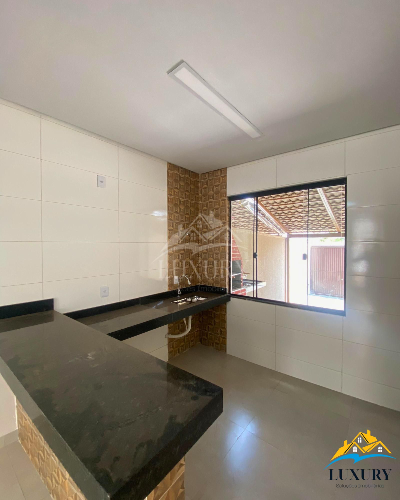 Casa à venda com 2 quartos, 97m² - Foto 6