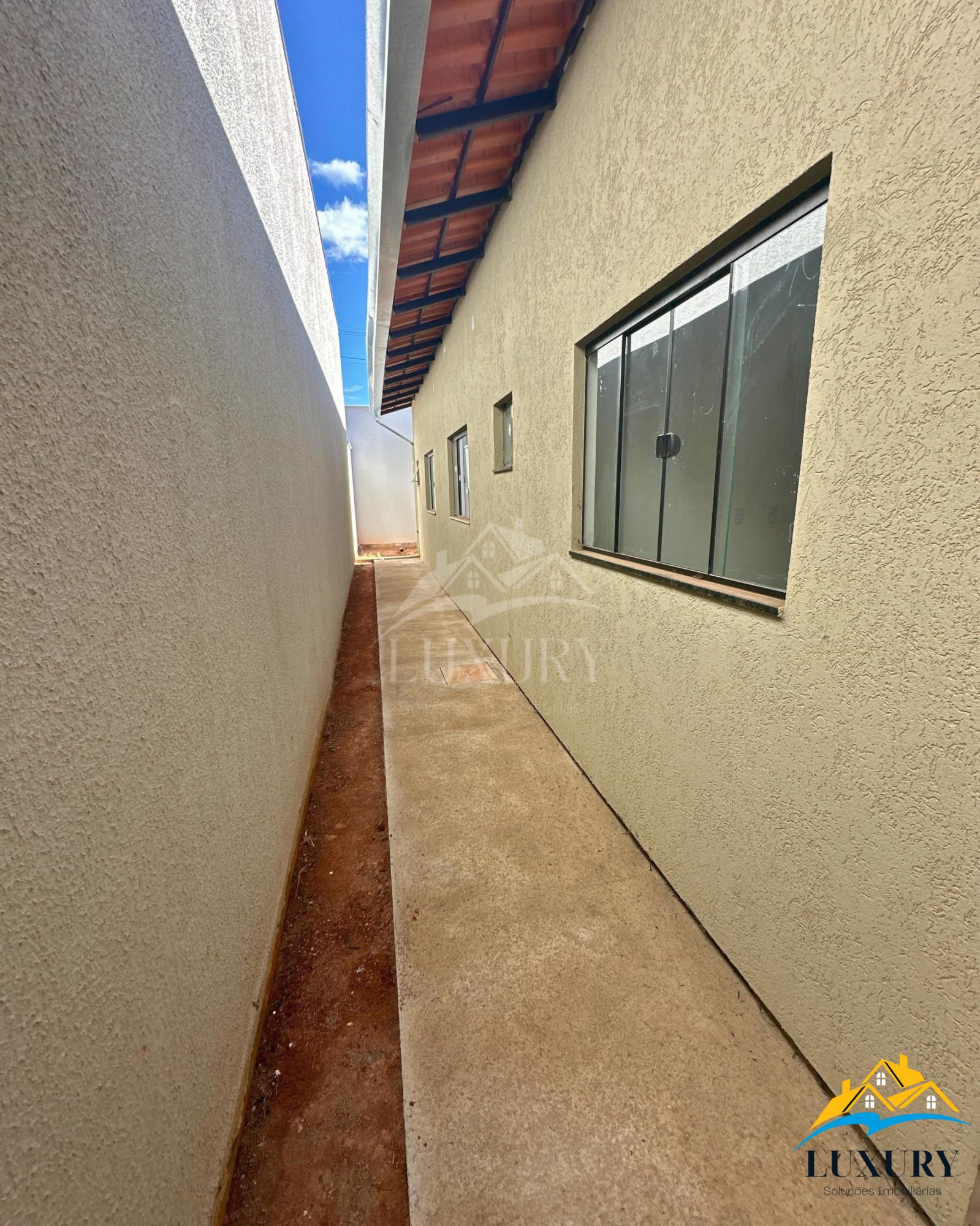 Casa à venda com 3 quartos, 120m² - Foto 17