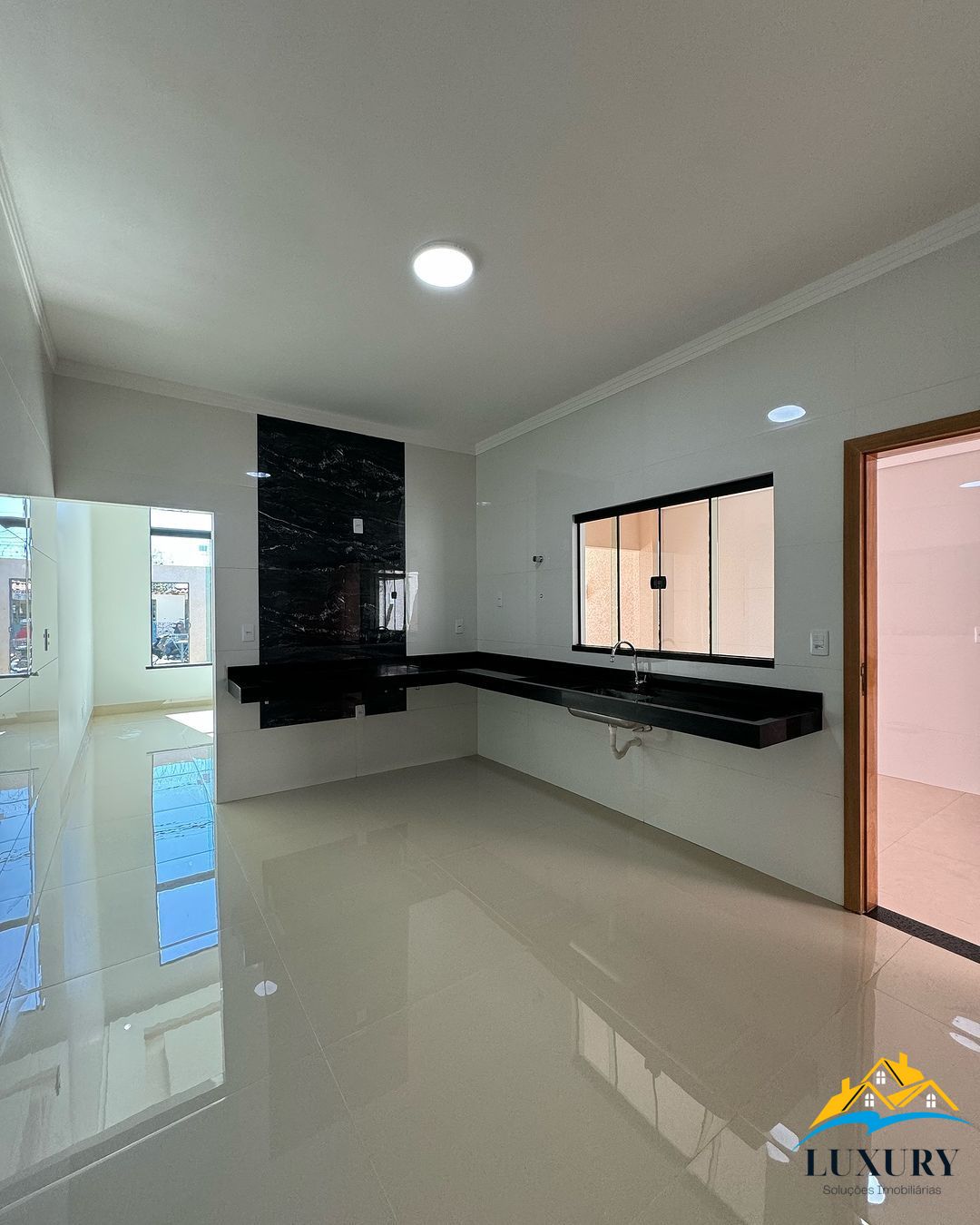 Casa à venda com 3 quartos, 115m² - Foto 5