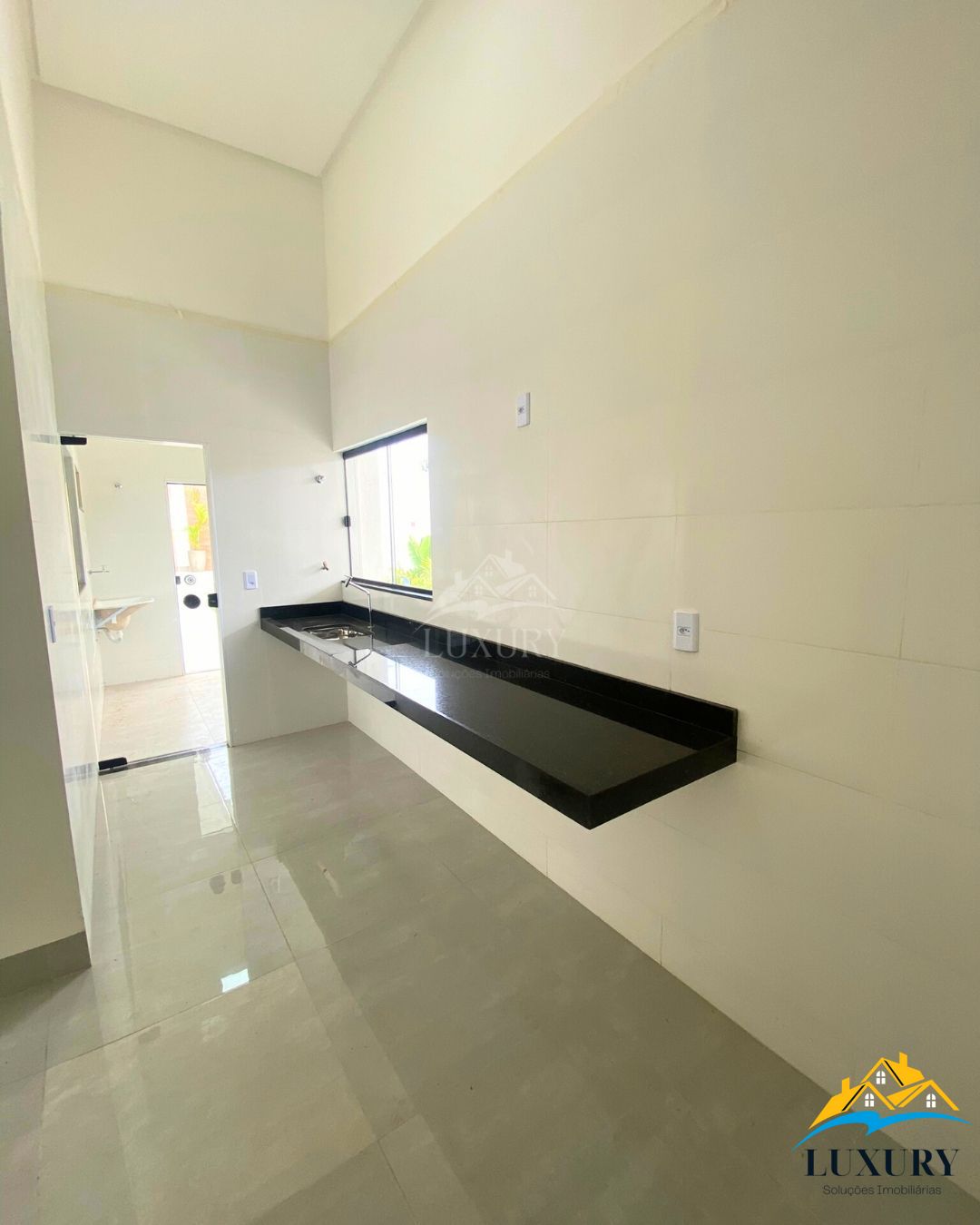 Casa à venda com 3 quartos, 160m² - Foto 12