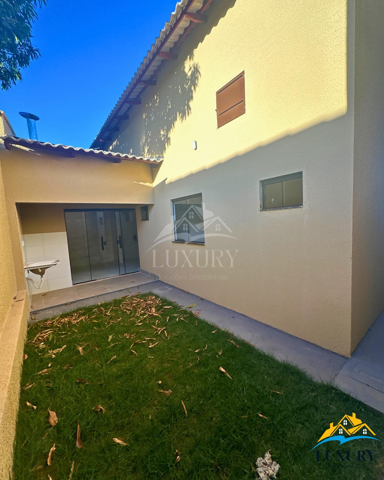 Casa à venda com 3 quartos, 102m² - Foto 13