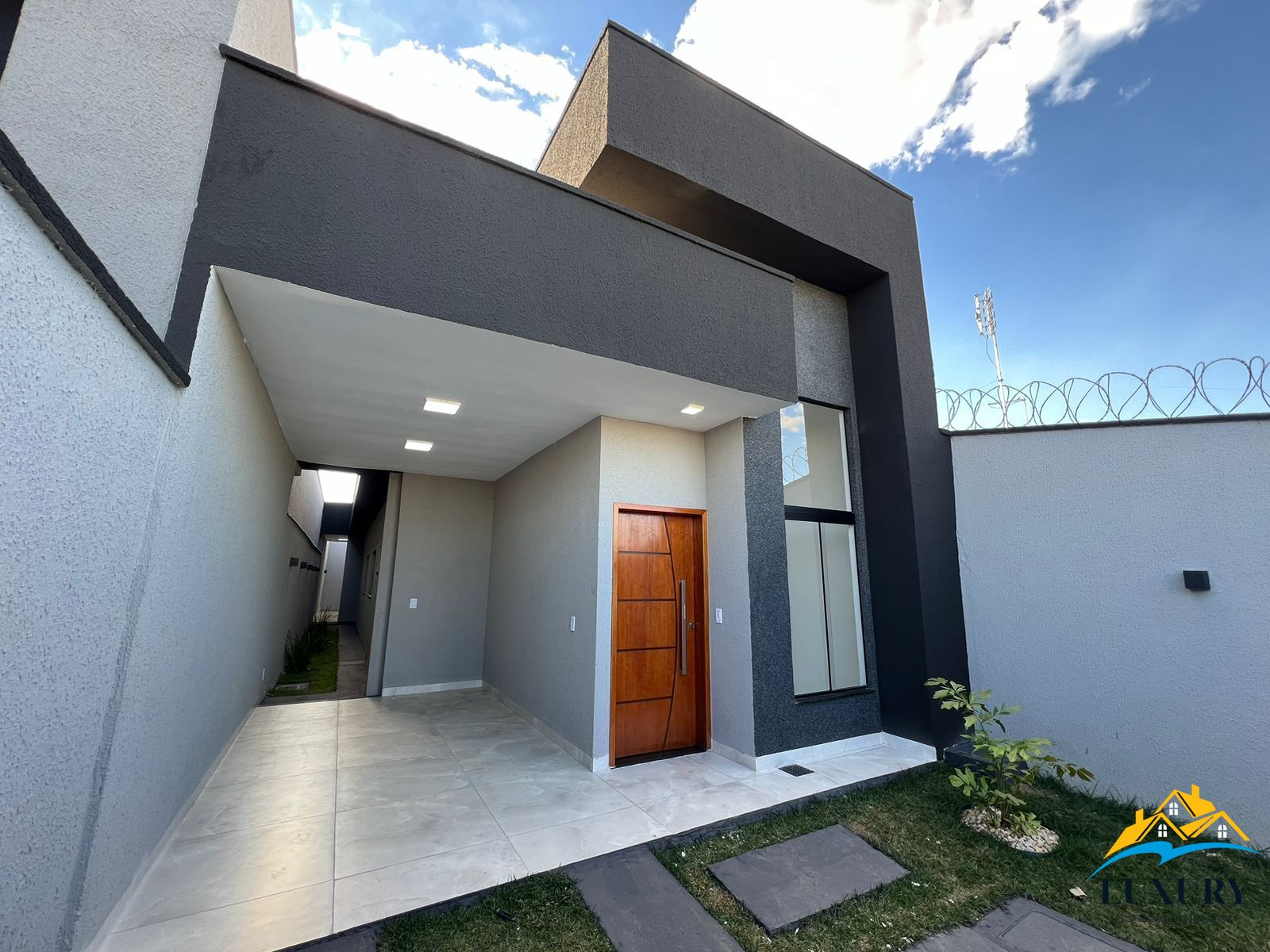 Casa à venda com 3 quartos, 112m² - Foto 2