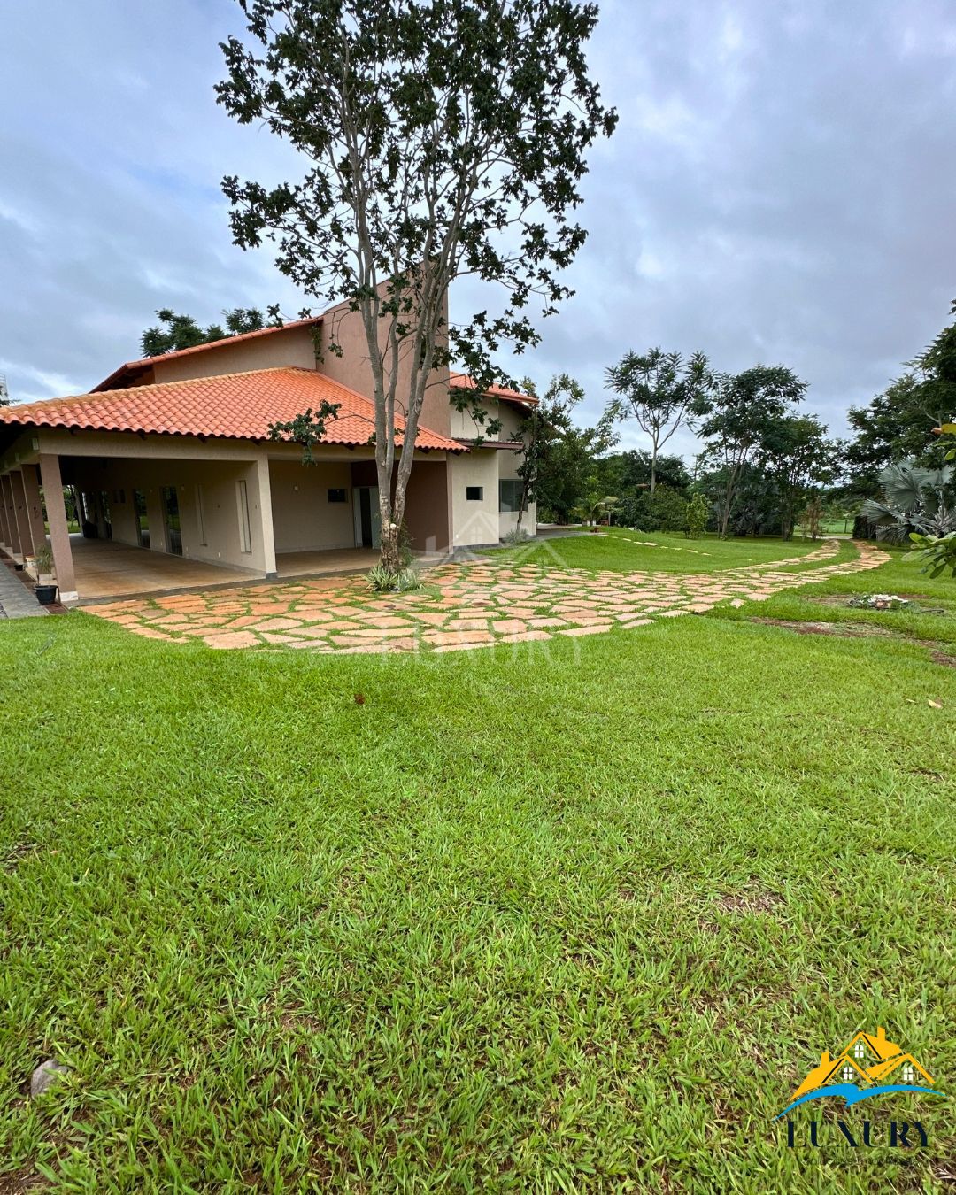 Casa de Condomínio à venda com 3 quartos, 411m² - Foto 6