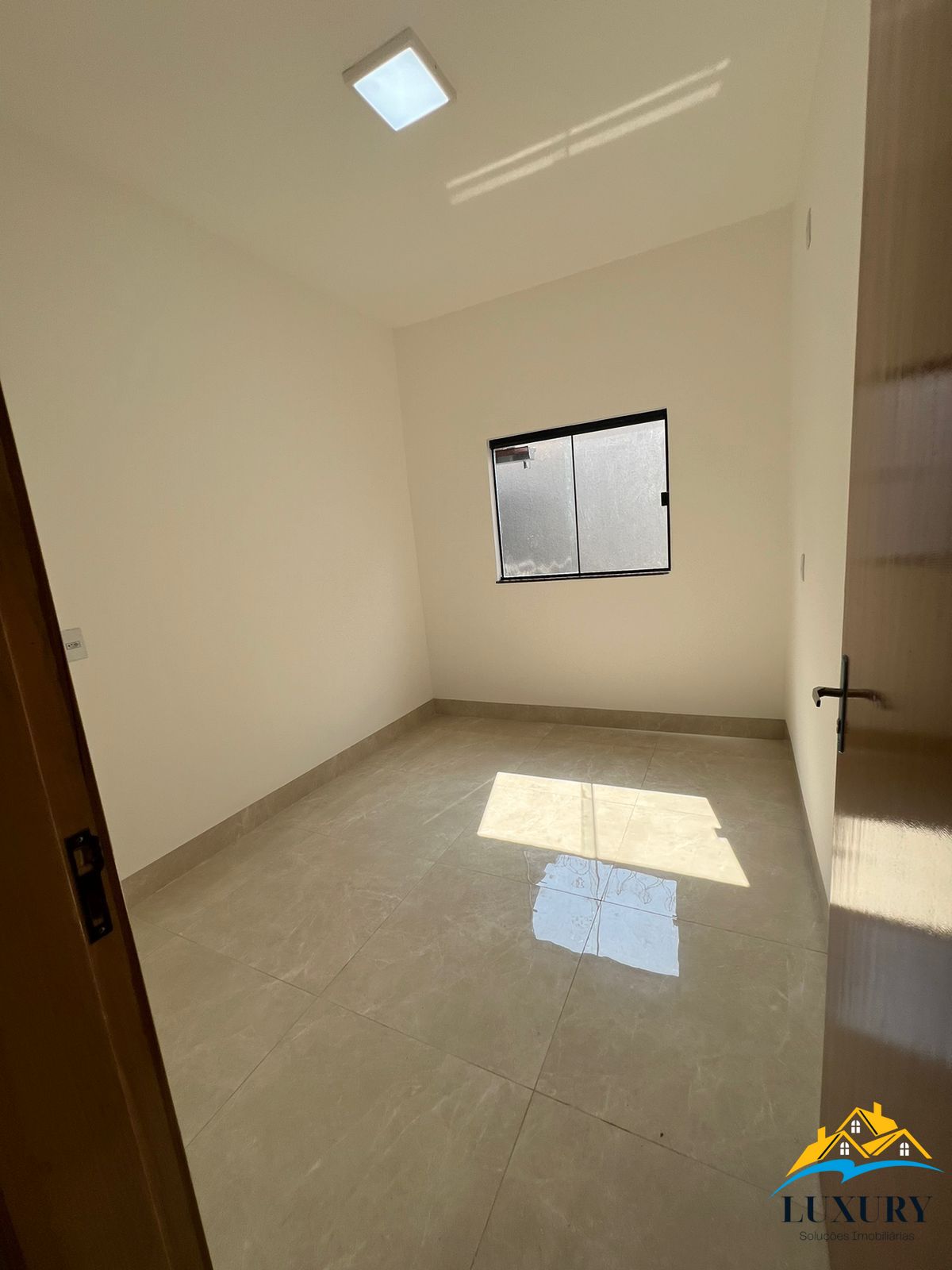 Casa à venda com 3 quartos, 140m² - Foto 14