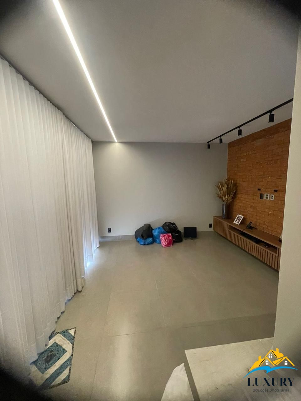 Casa à venda com 3 quartos, 150m² - Foto 6