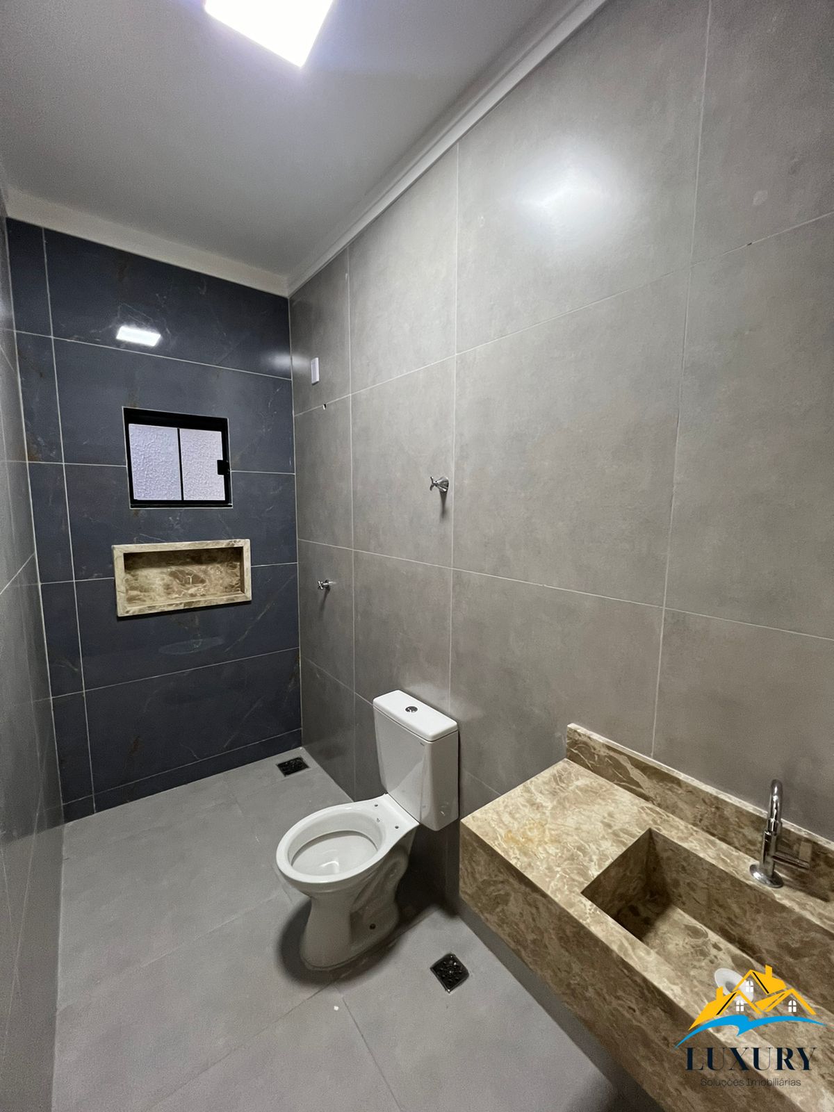 Casa à venda com 3 quartos, 112m² - Foto 11