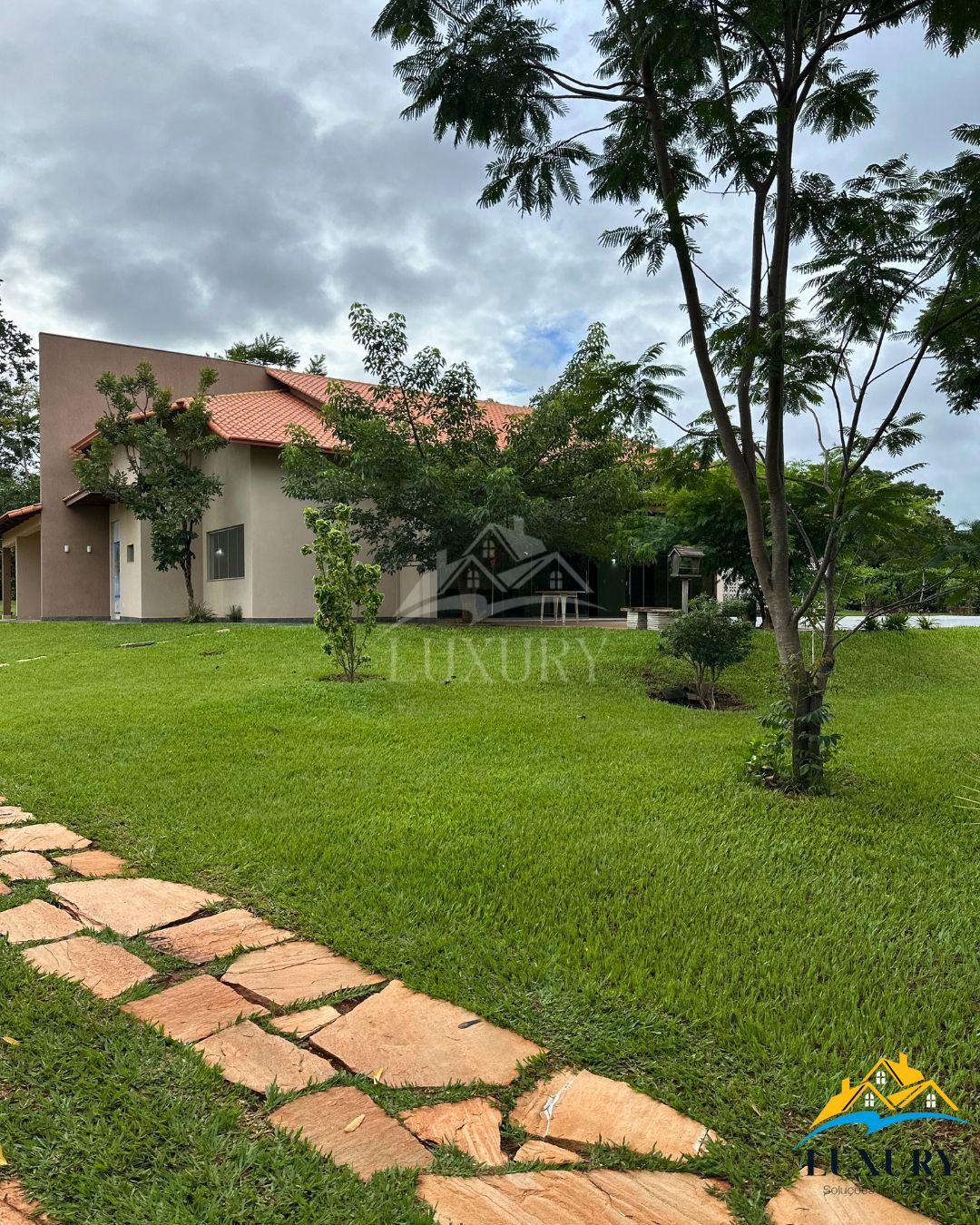 Casa de Condomínio à venda com 3 quartos, 411m² - Foto 5