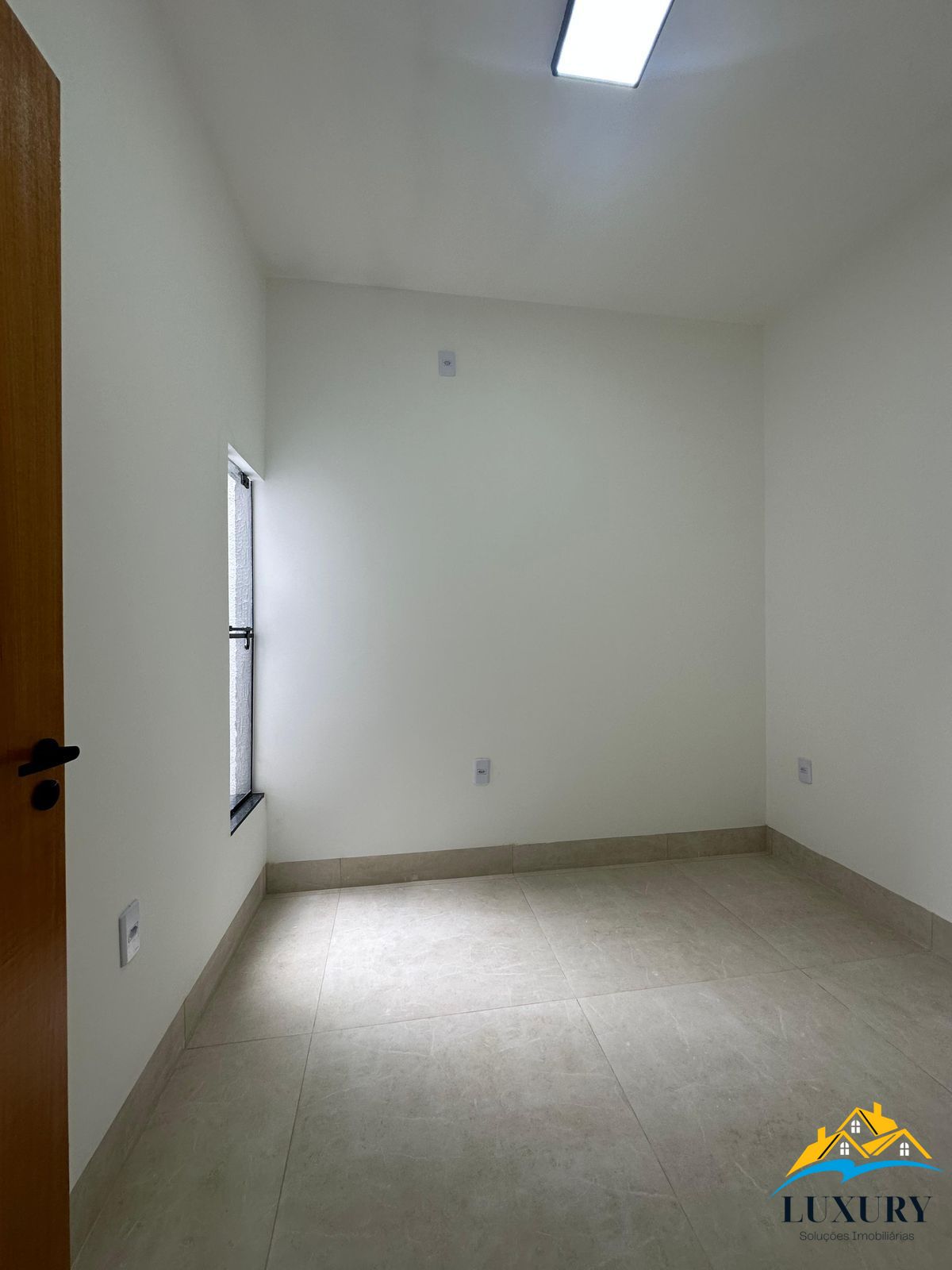 Casa à venda com 3 quartos, 100m² - Foto 14