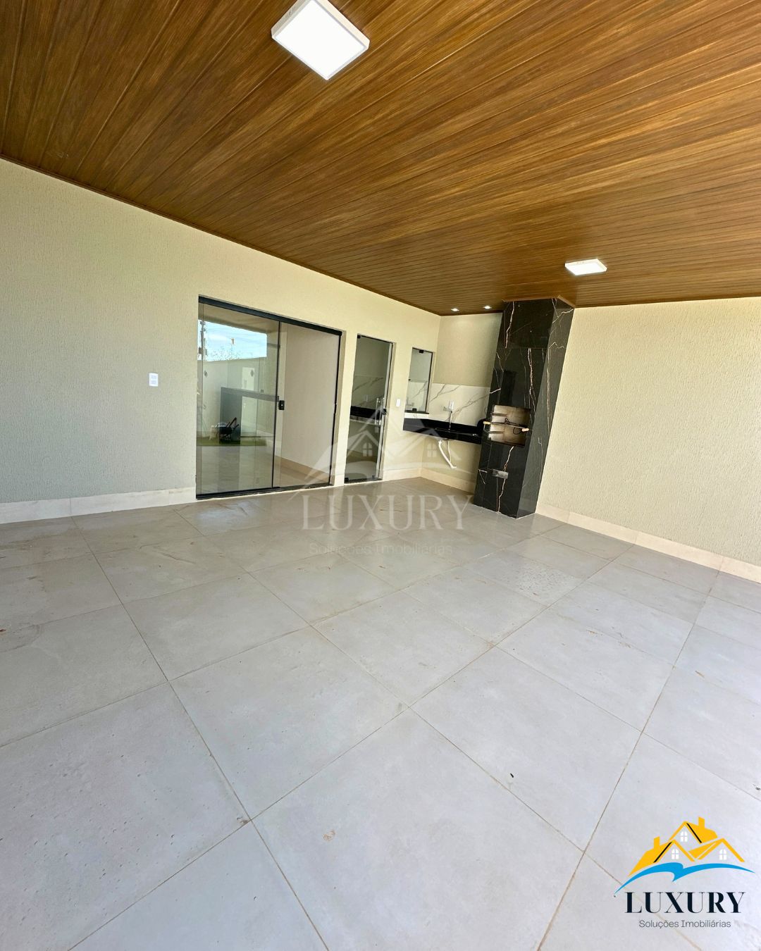 Casa à venda com 3 quartos, 110m² - Foto 5