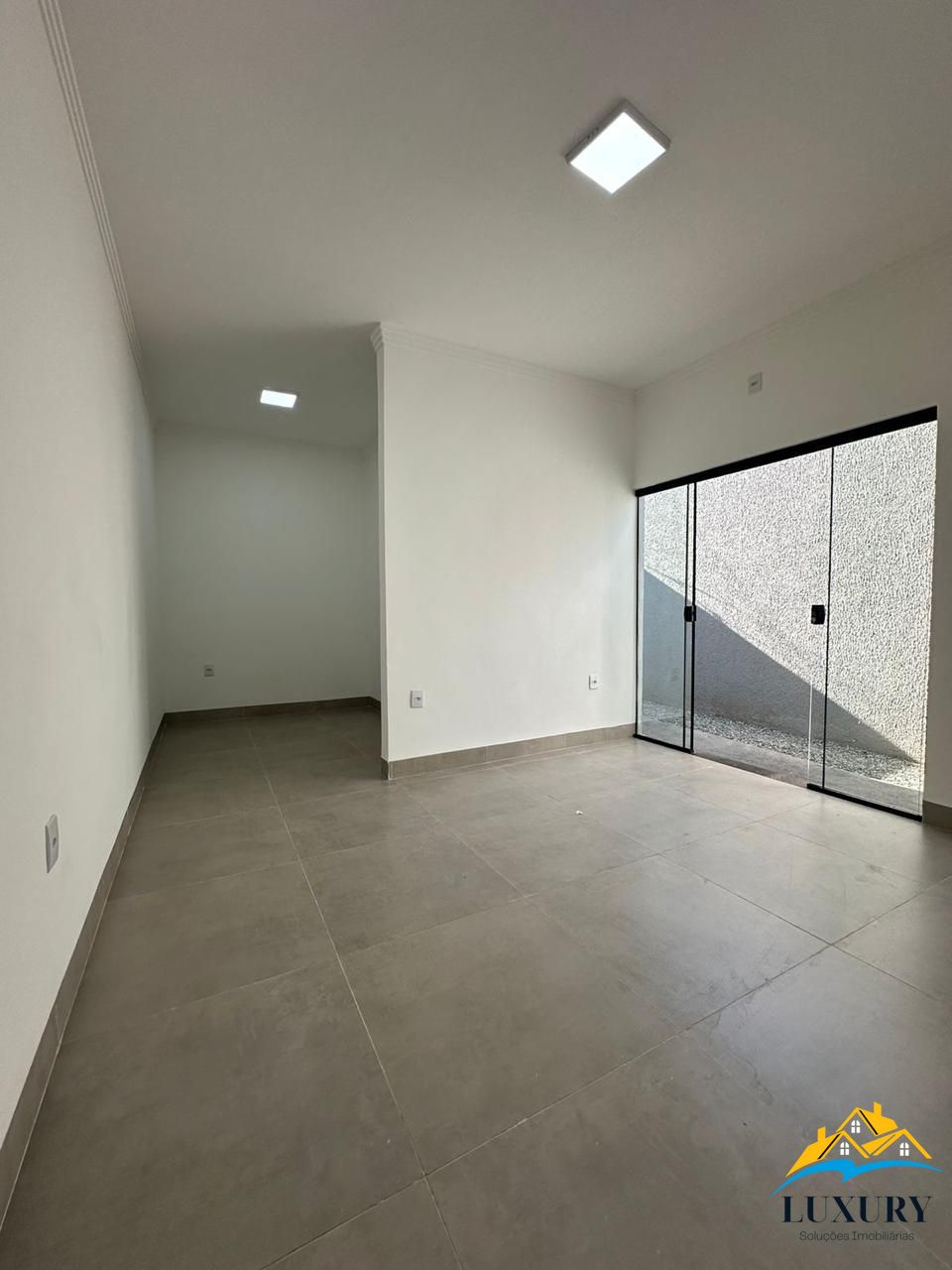 Casa à venda com 2 quartos, 96m² - Foto 9