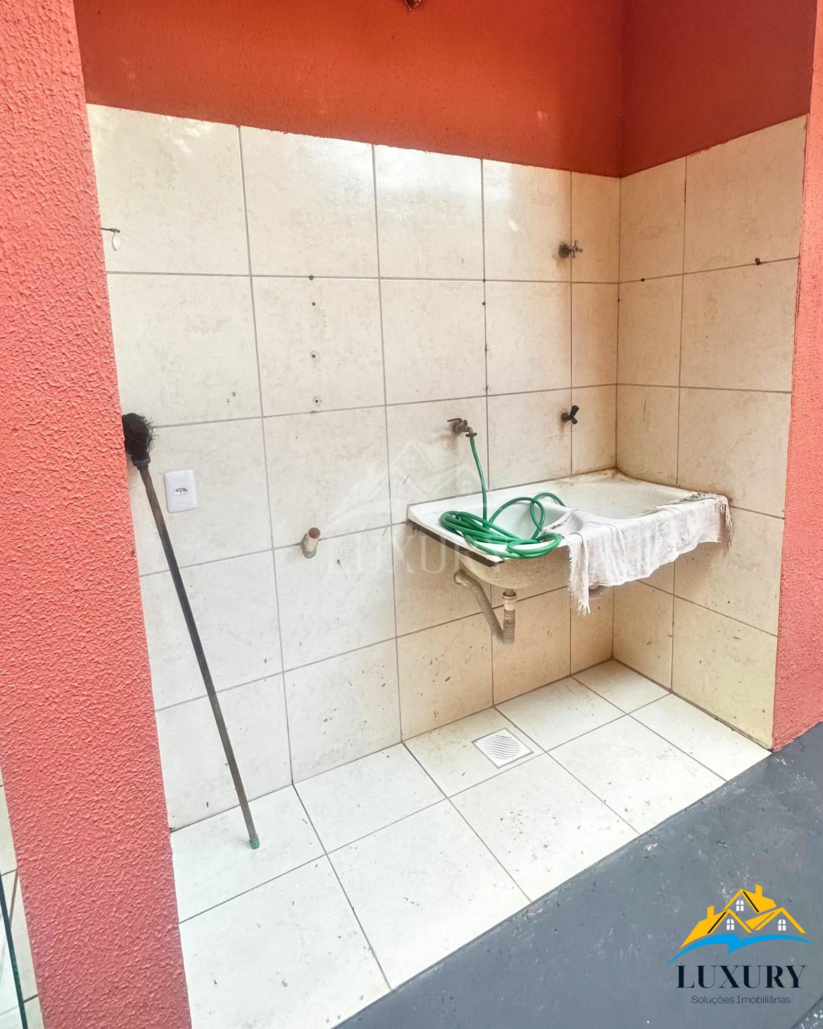 Casa de Condomínio para alugar com 2 quartos, 80m² - Foto 11