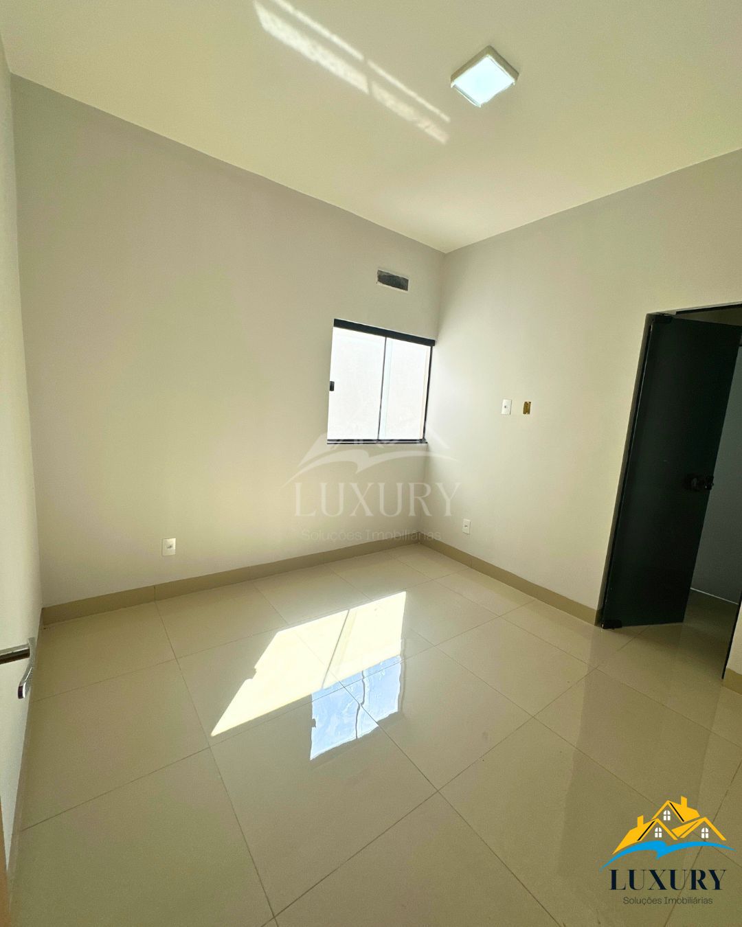 Casa à venda com 3 quartos, 125m² - Foto 13