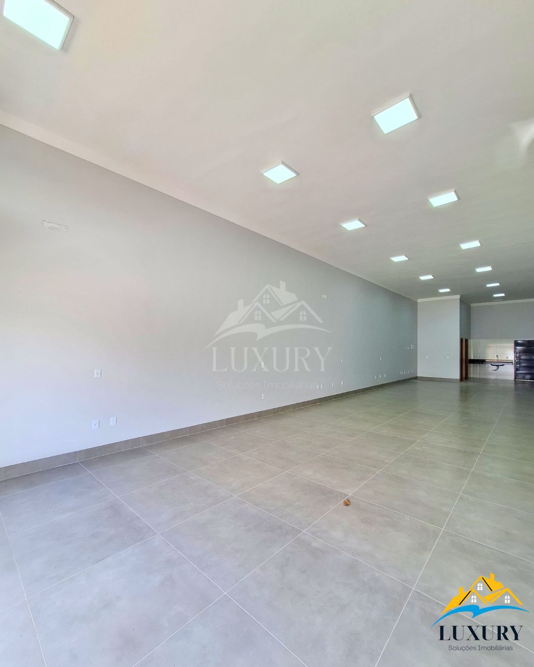 Conjunto Comercial-Sala para alugar com 1 quarto, 105m² - Foto 5