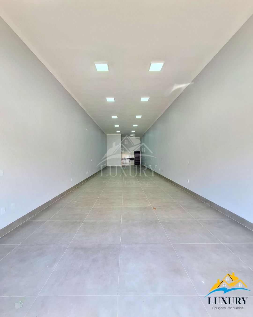 Conjunto Comercial-Sala para alugar com 1 quarto, 105m² - Foto 4