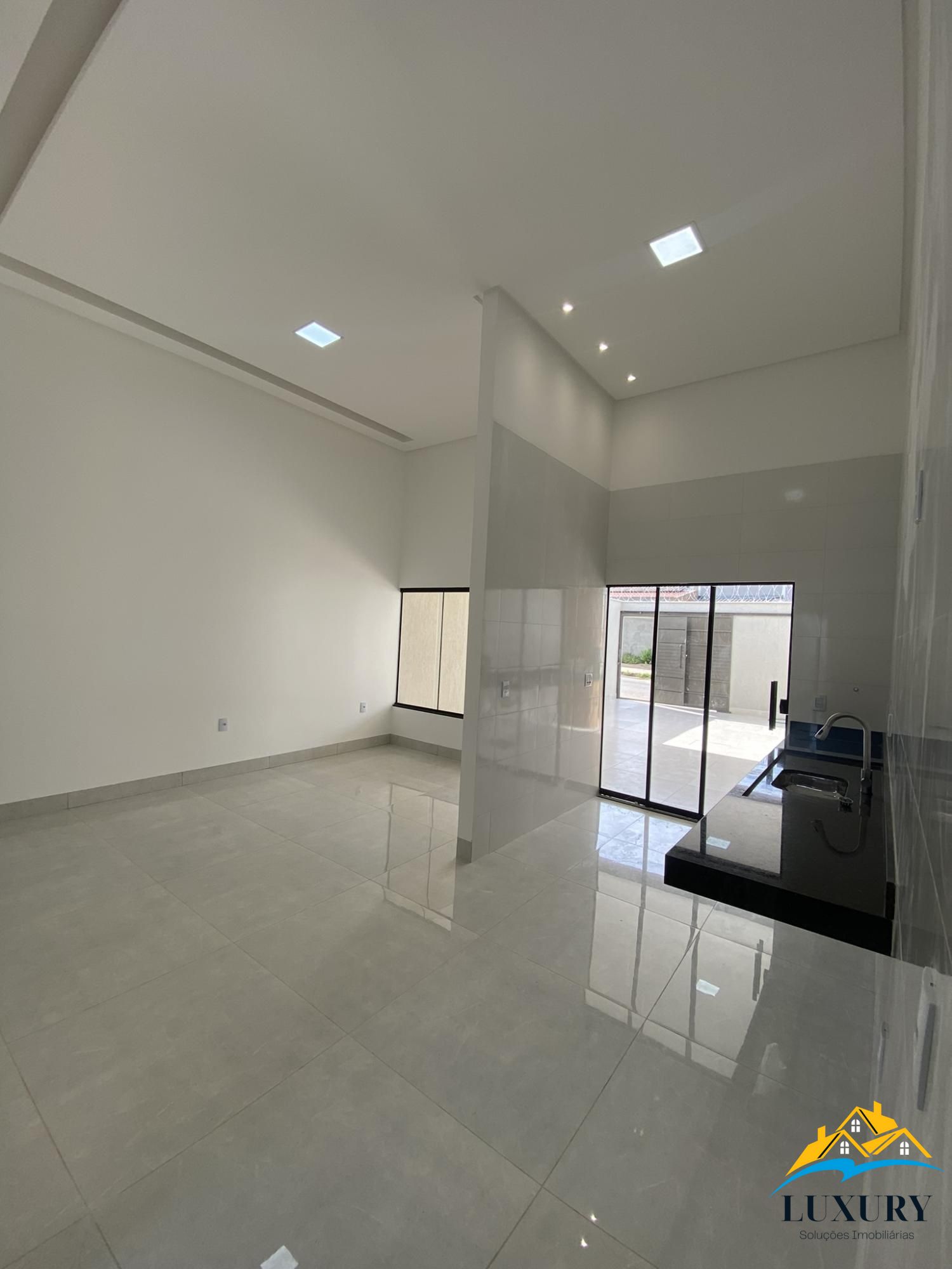 Casa à venda com 3 quartos, 110m² - Foto 6