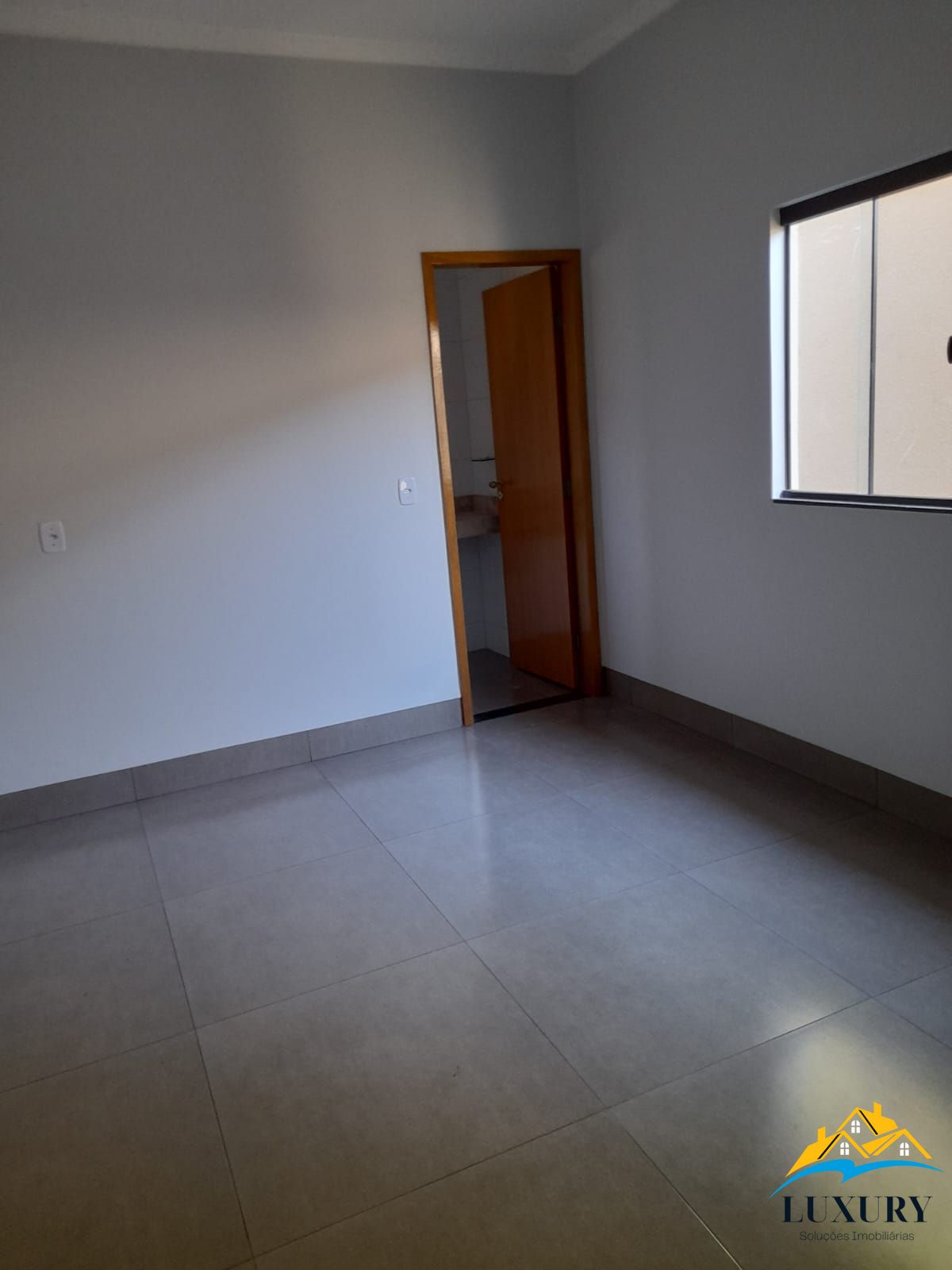 Casa à venda com 2 quartos, 91m² - Foto 3