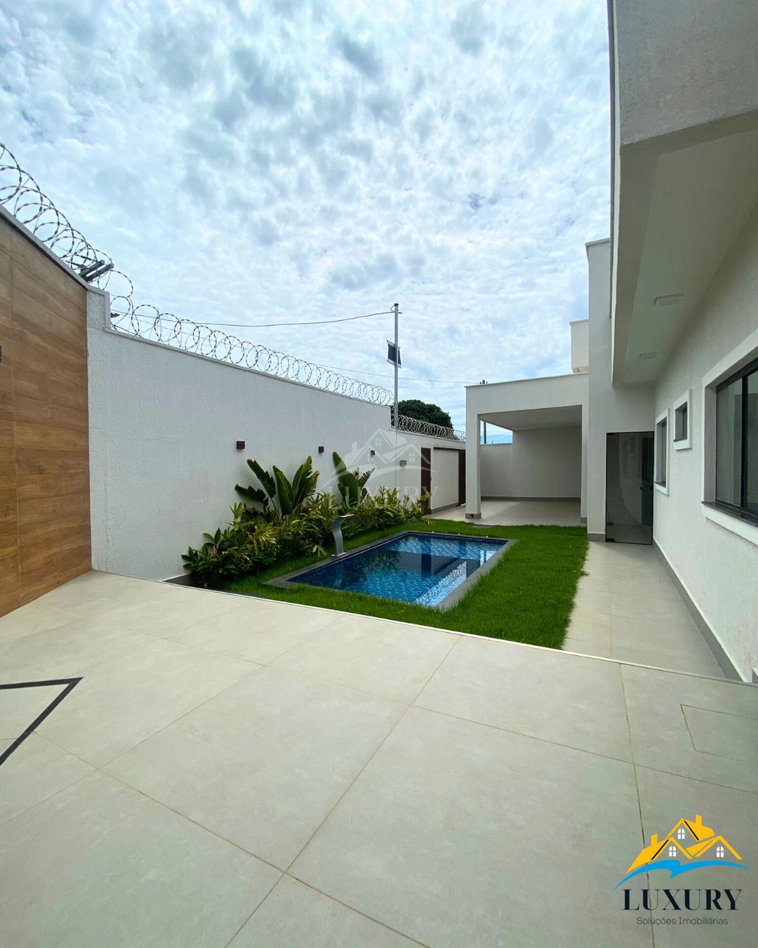 Casa à venda com 3 quartos, 160m² - Foto 6