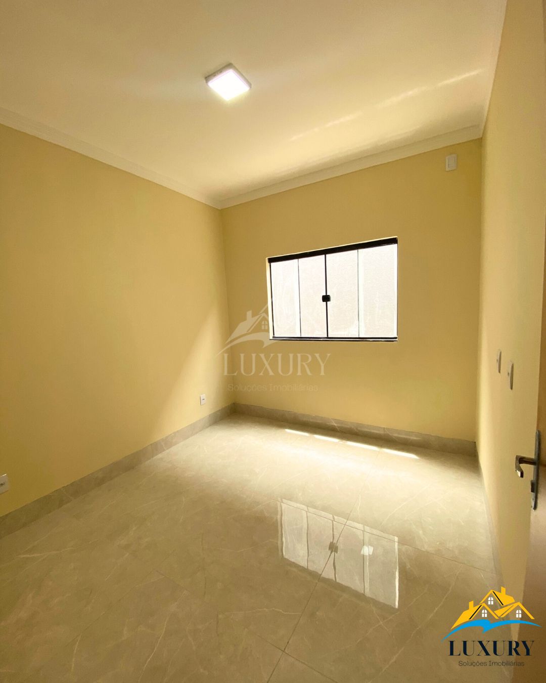 Casa à venda com 3 quartos, 150m² - Foto 8