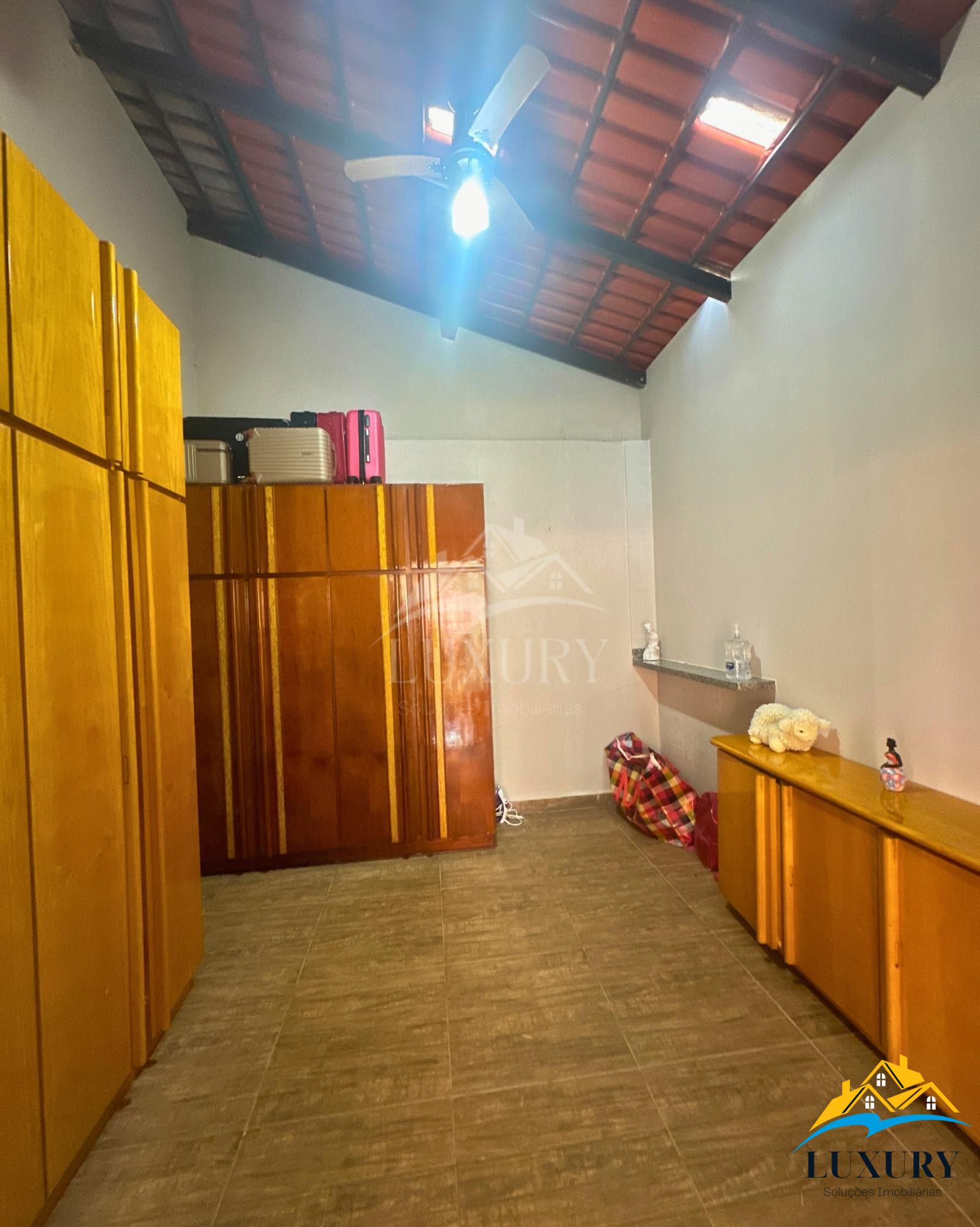 Casa à venda com 3 quartos, 130m² - Foto 17