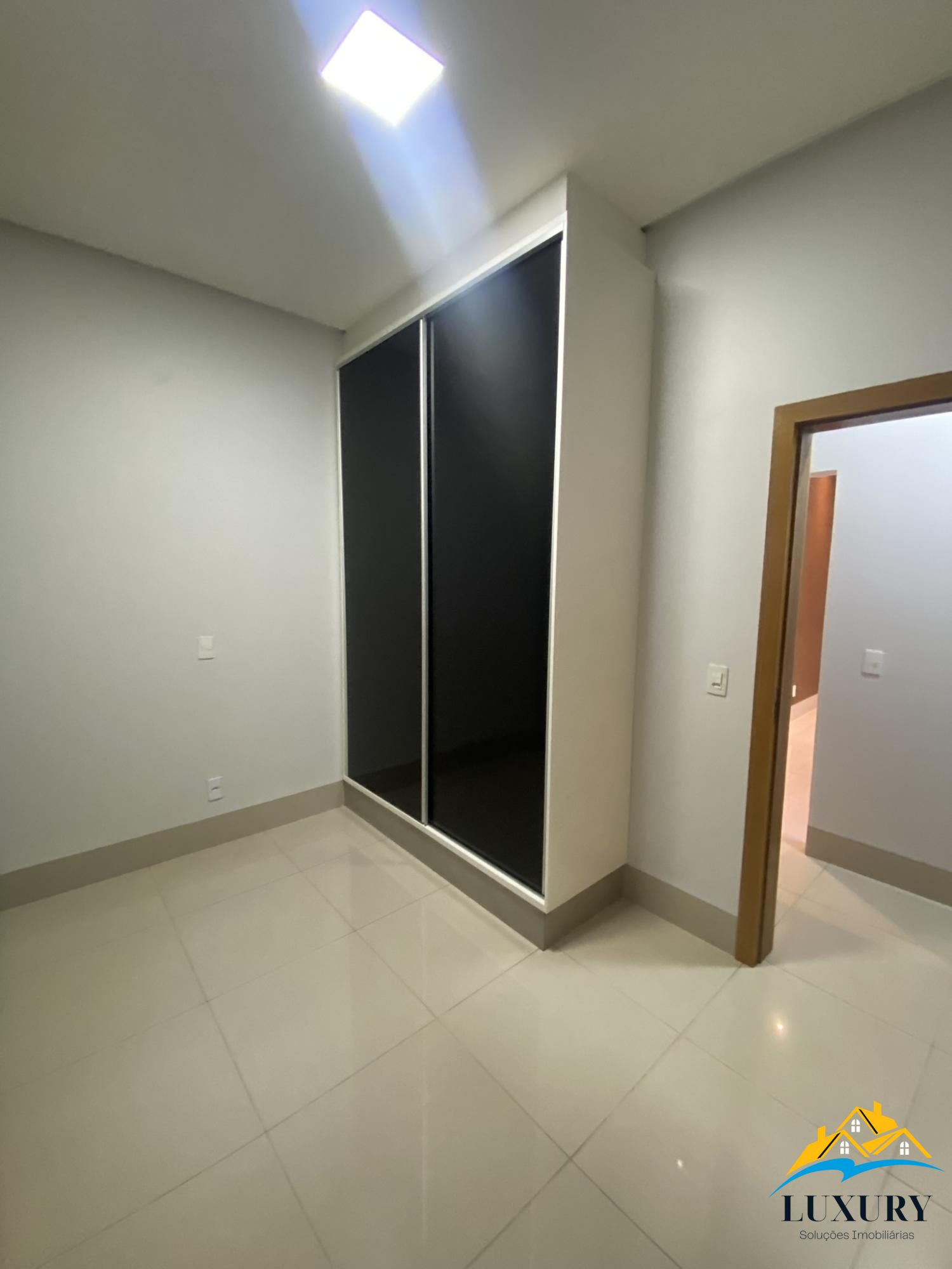 Casa à venda com 3 quartos, 160m² - Foto 15