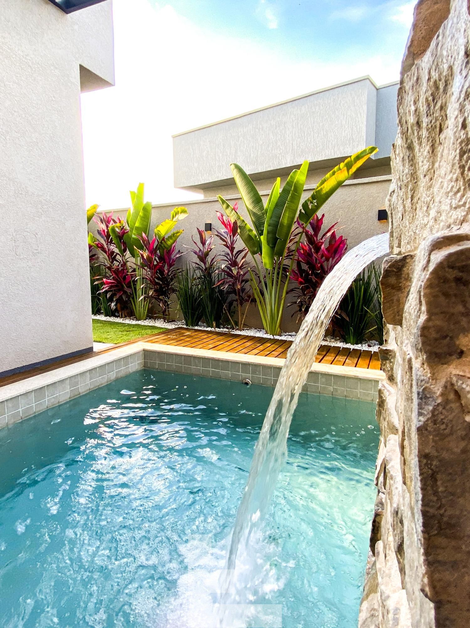 Casa à venda com 4 quartos, 185m² - Foto 13