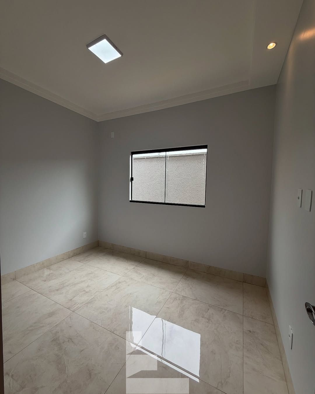 Casa à venda com 3 quartos, 110m² - Foto 7