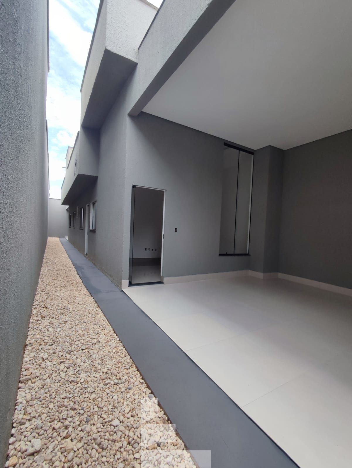 Casa à venda com 3 quartos, 112m² - Foto 4