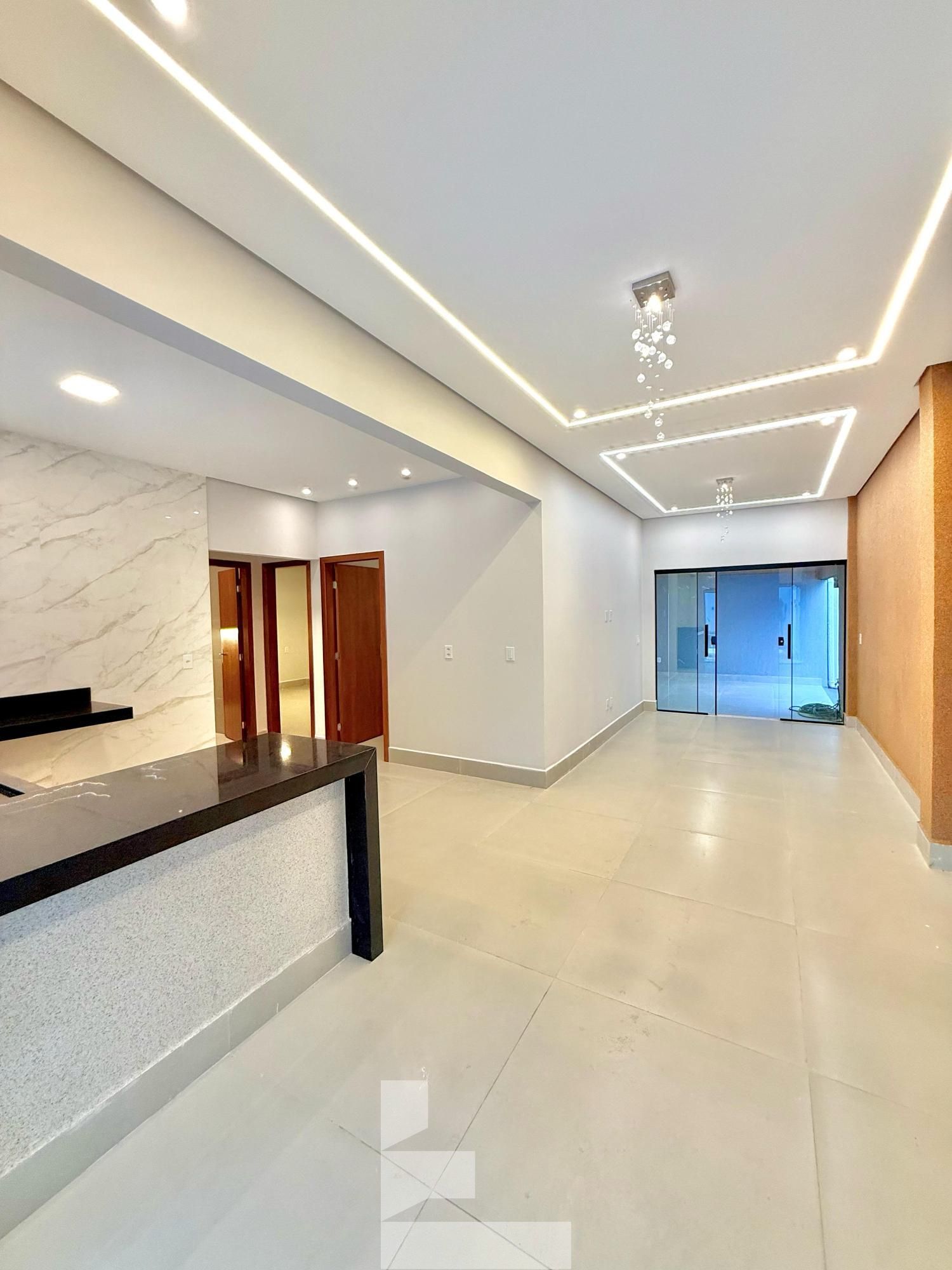 Casa à venda com 3 quartos, 200m² - Foto 4