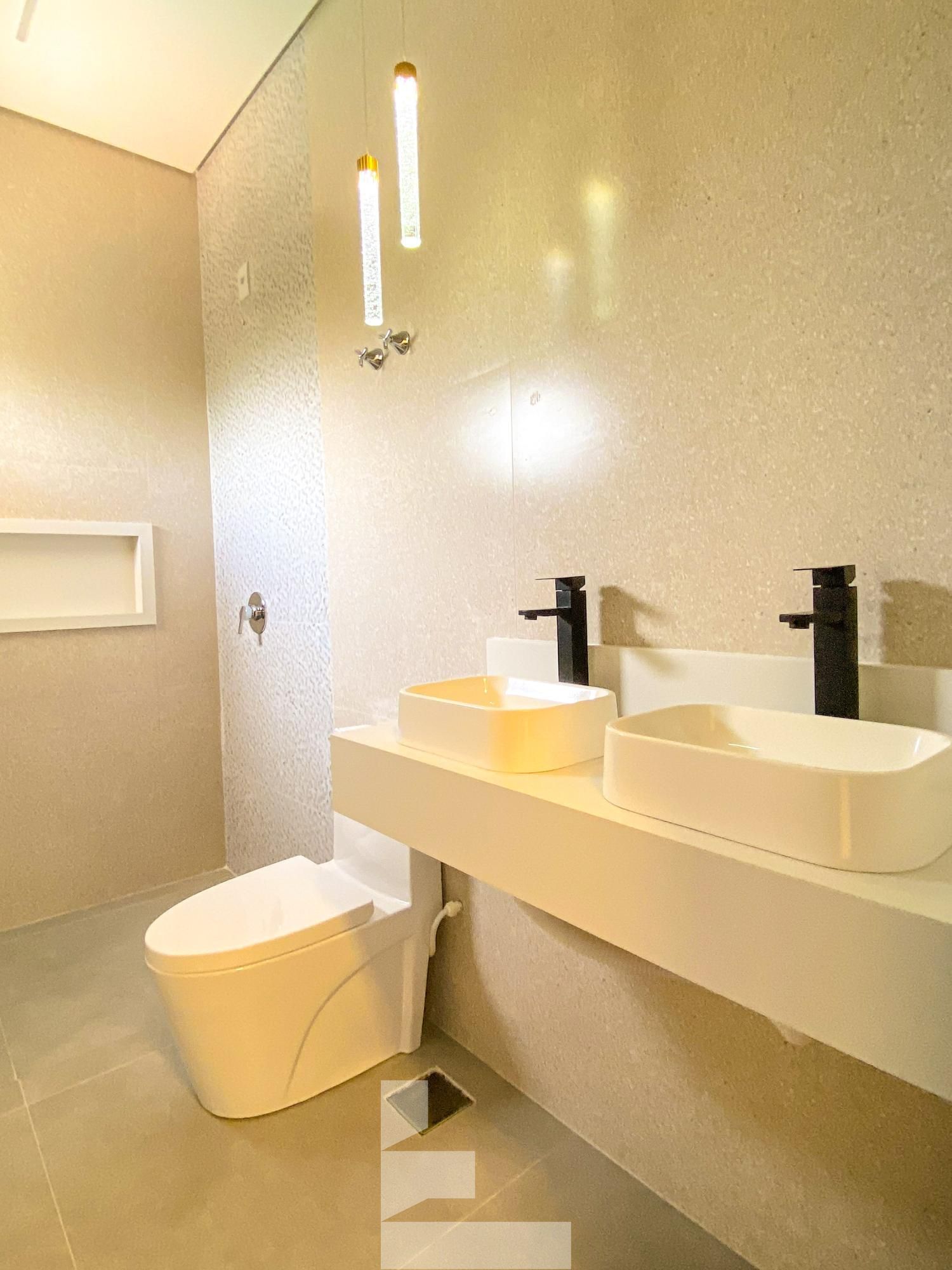 Casa à venda com 4 quartos, 180m² - Foto 14