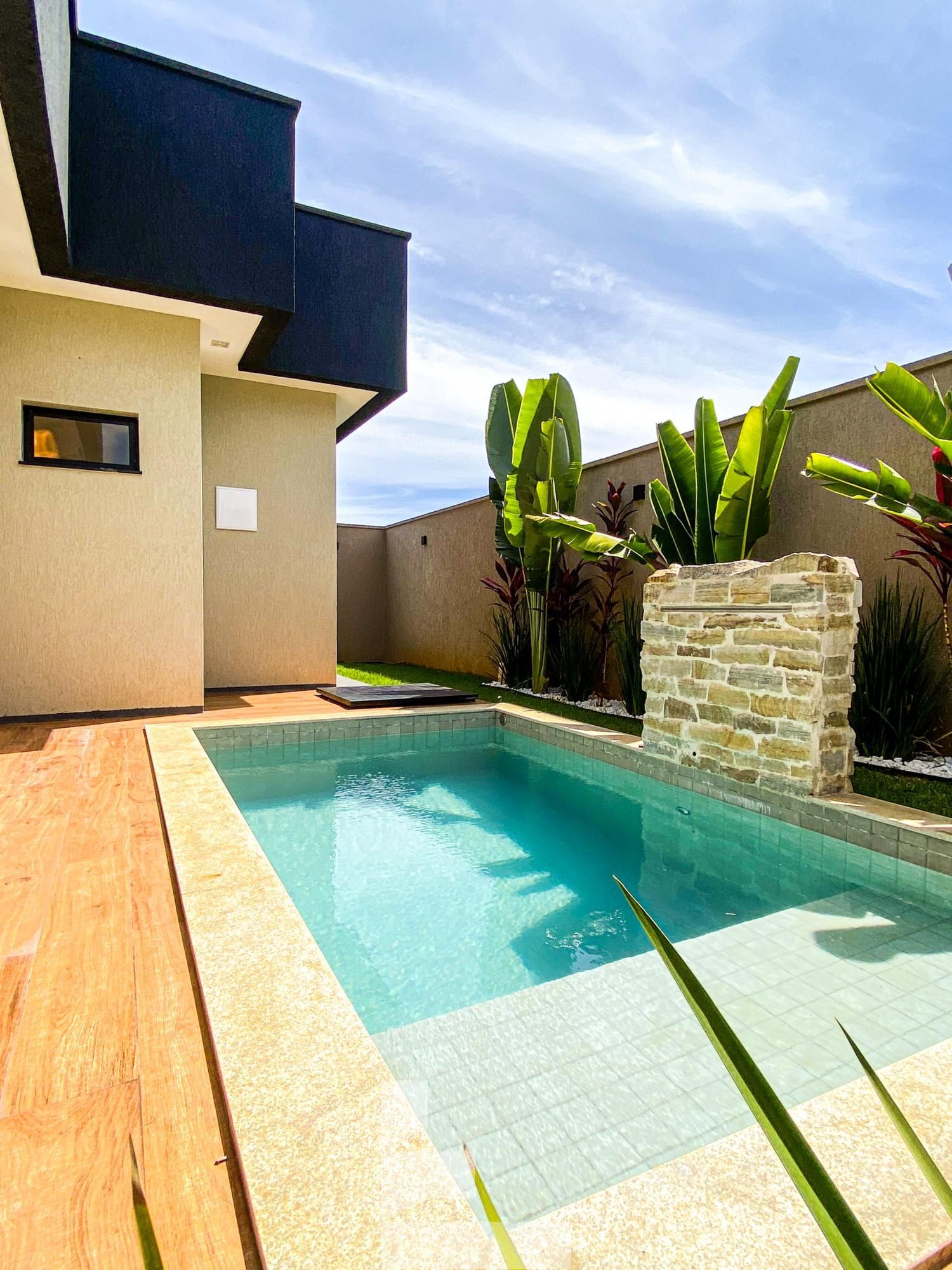 Casa à venda com 4 quartos, 180m² - Foto 11