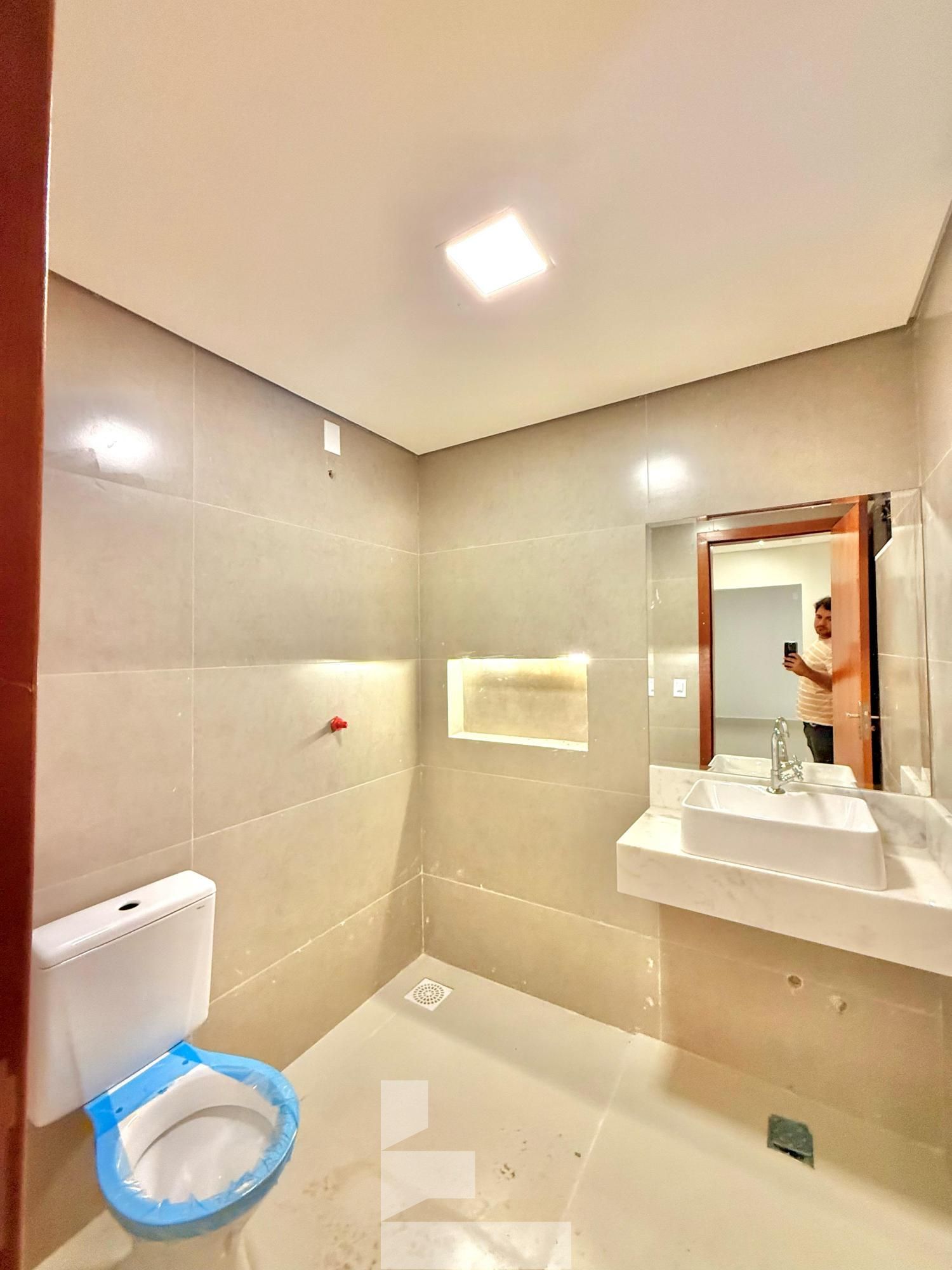 Casa à venda com 3 quartos, 200m² - Foto 10