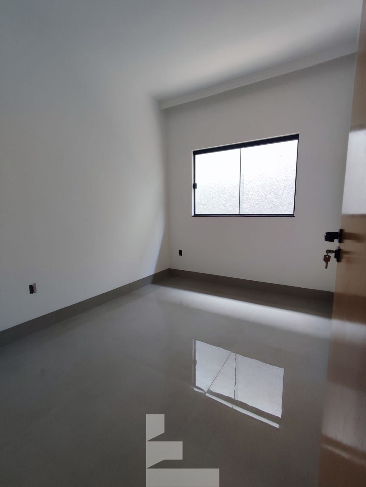 Casa à venda com 3 quartos, 112m² - Foto 11