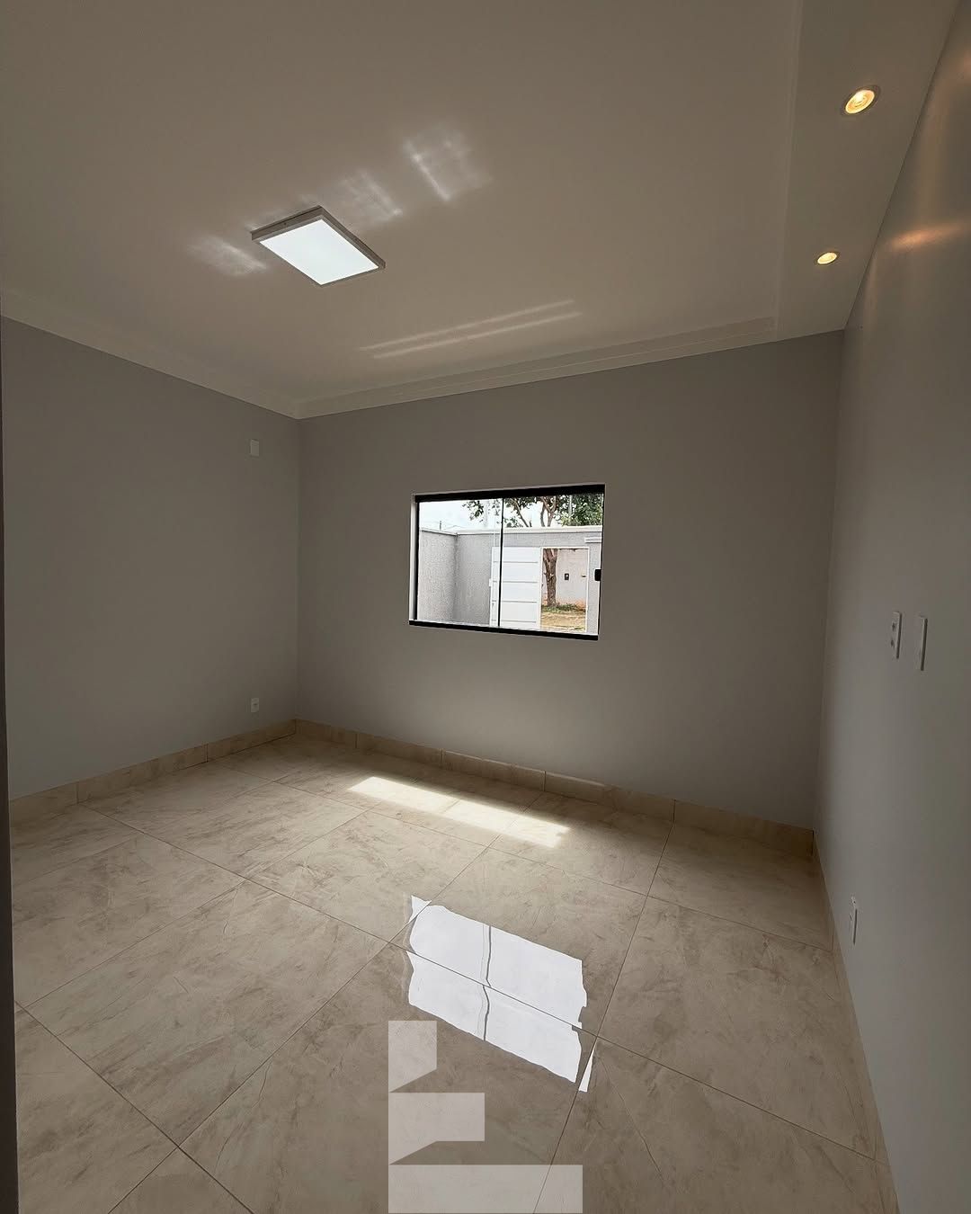 Casa à venda com 3 quartos, 110m² - Foto 9